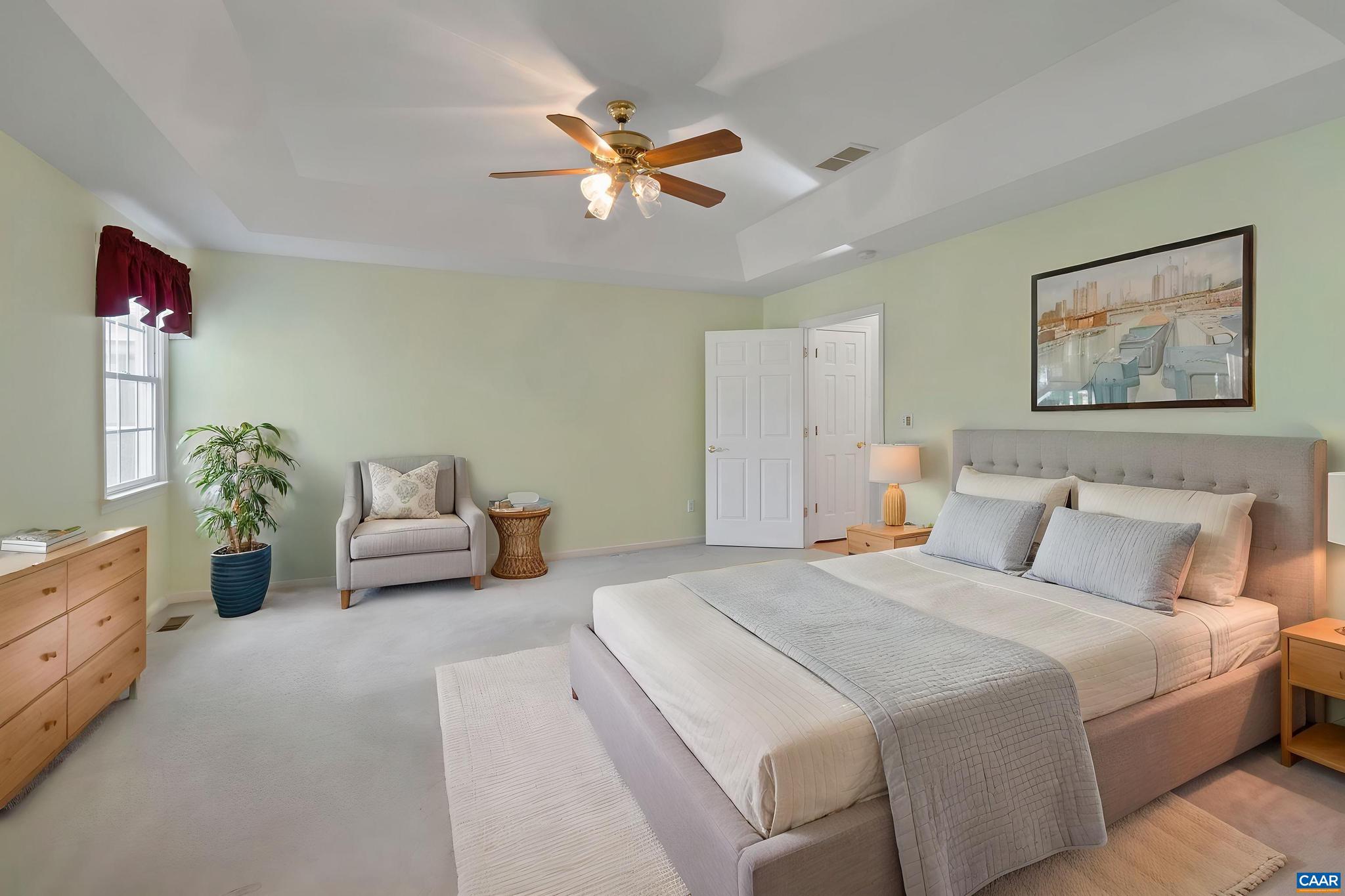 LAKE MONTICELLO - Residential