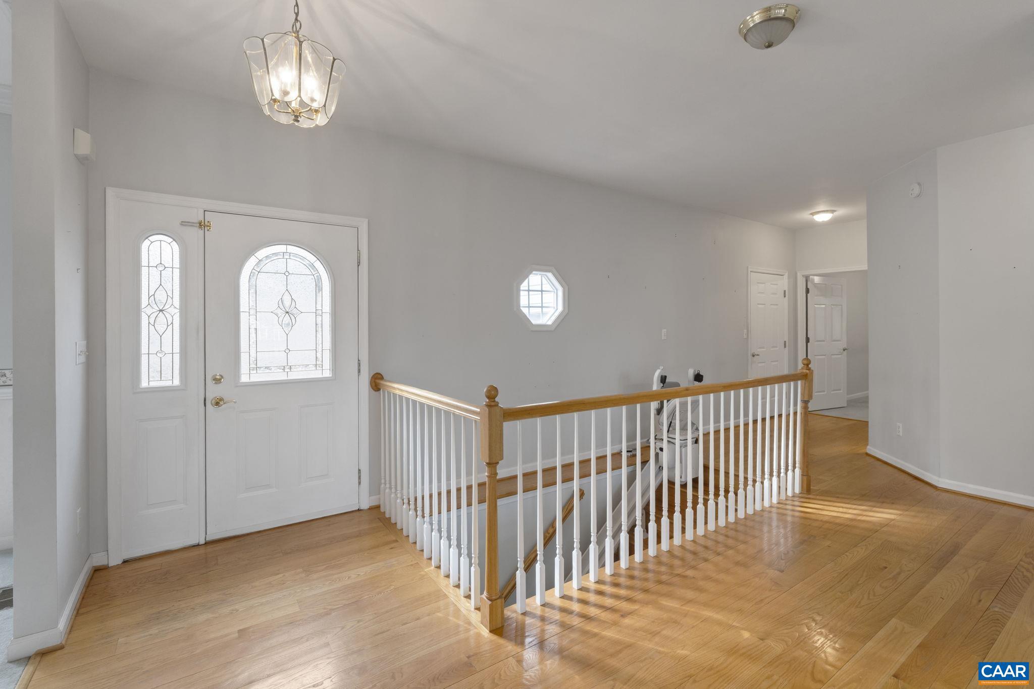 LAKE MONTICELLO - Residential