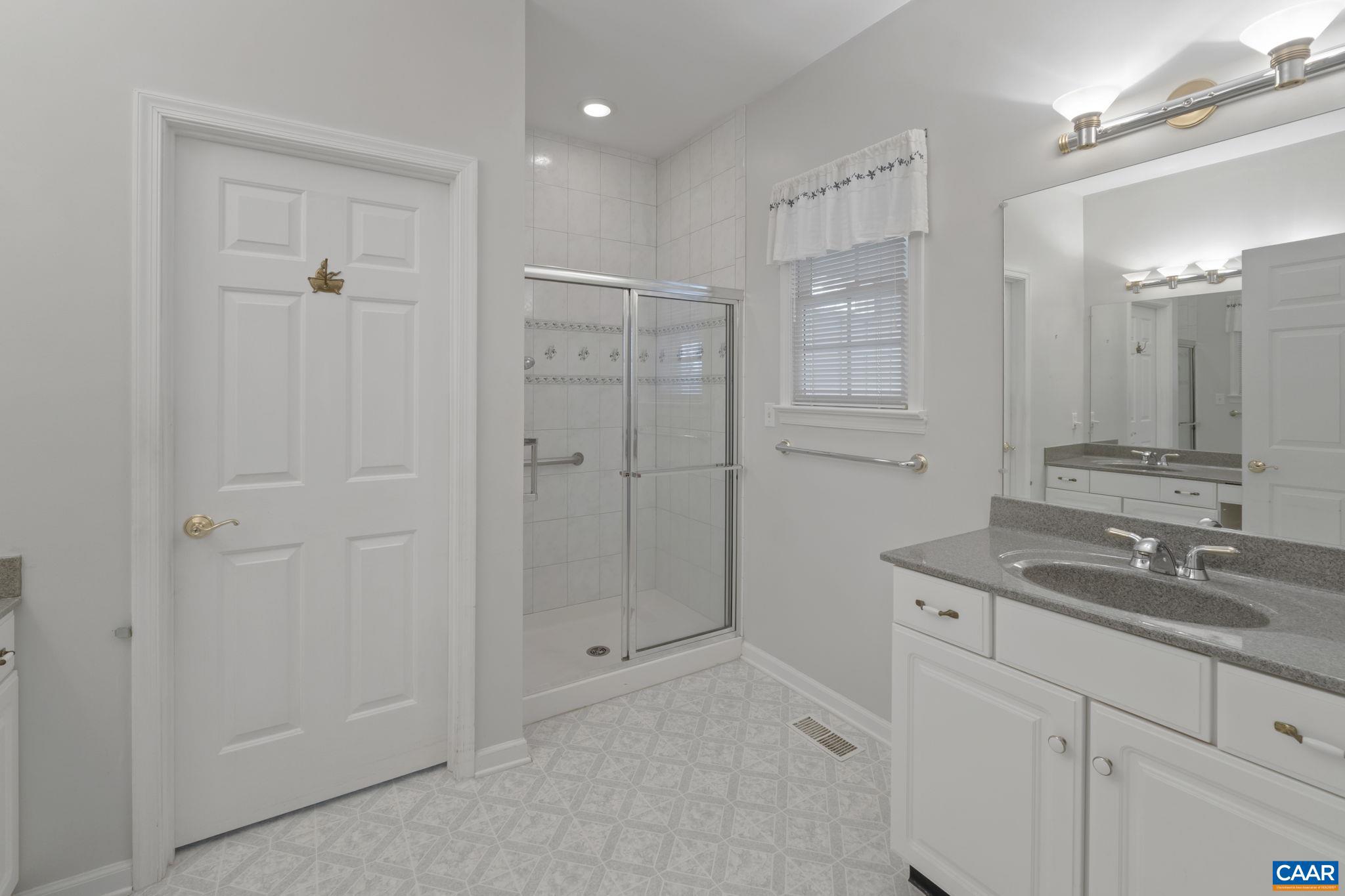 LAKE MONTICELLO - Residential