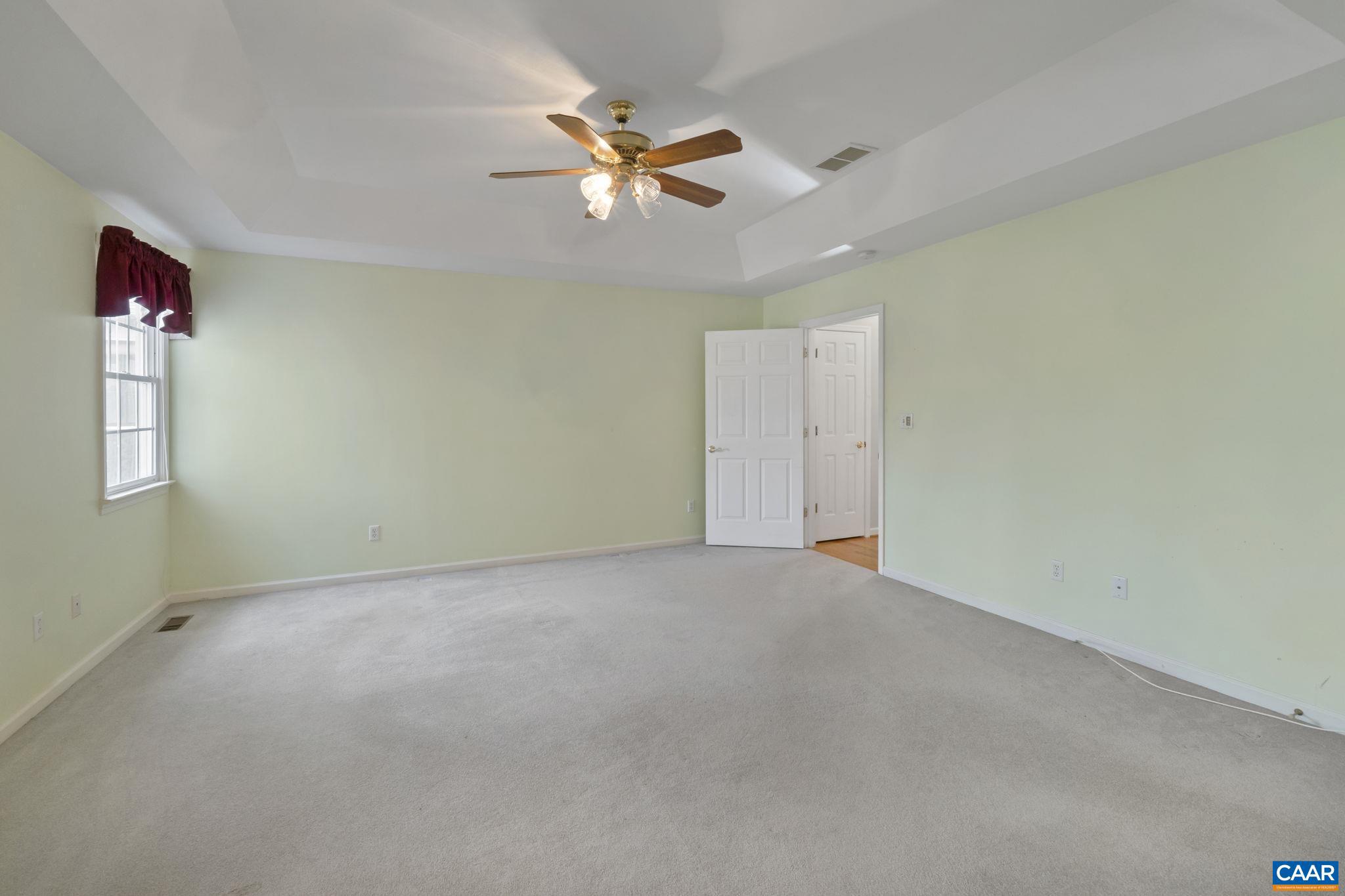 LAKE MONTICELLO - Residential