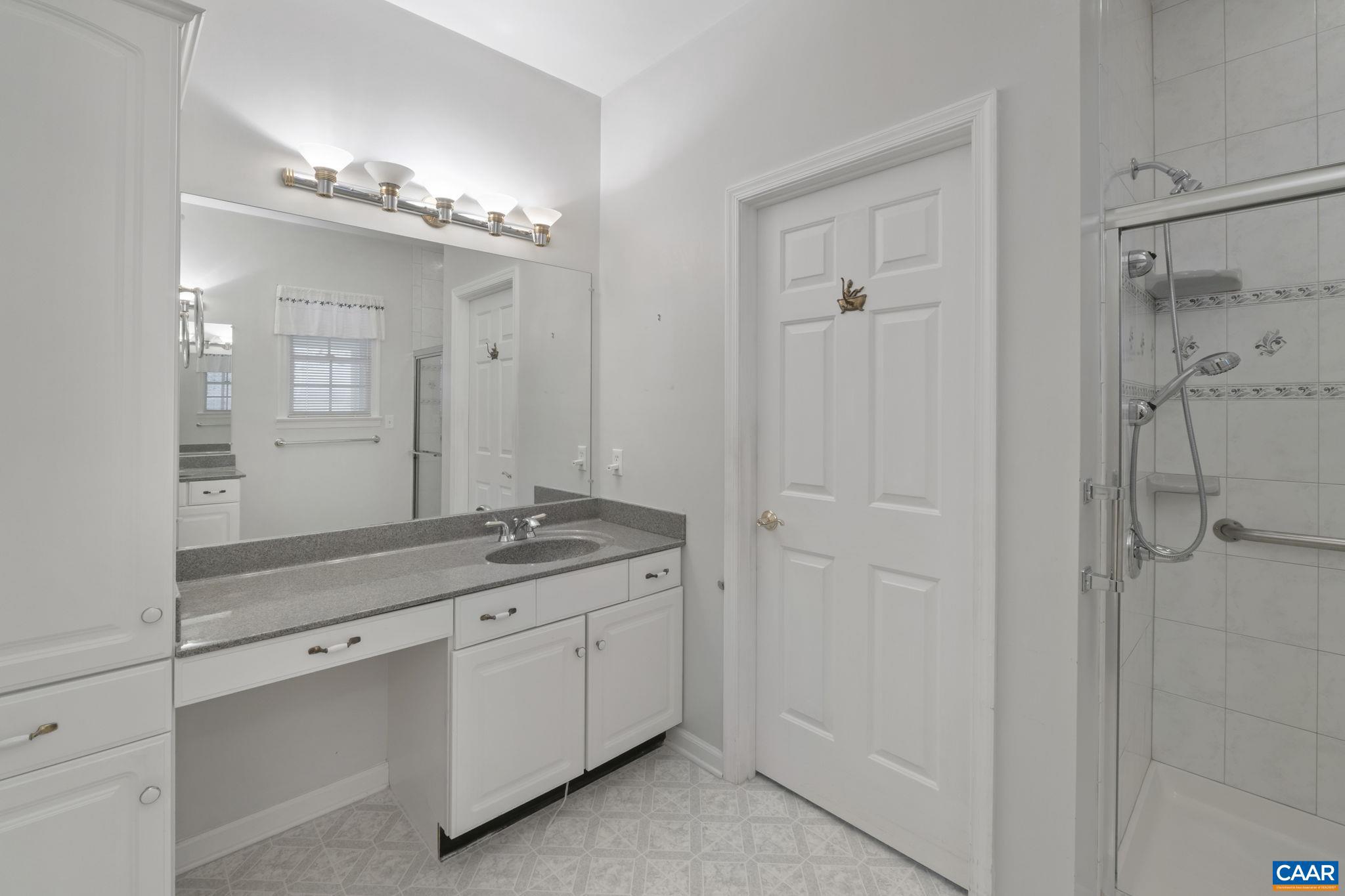 LAKE MONTICELLO - Residential