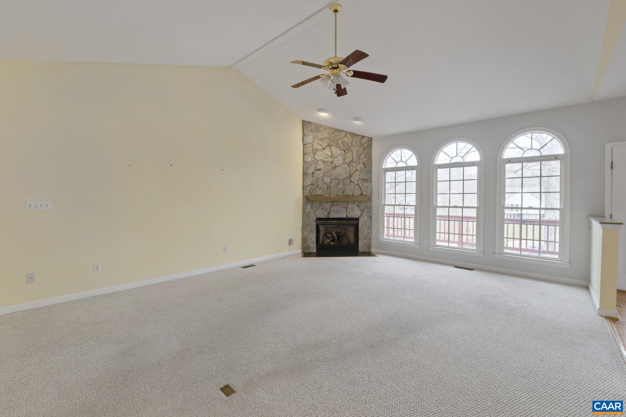 LAKE MONTICELLO - Residential