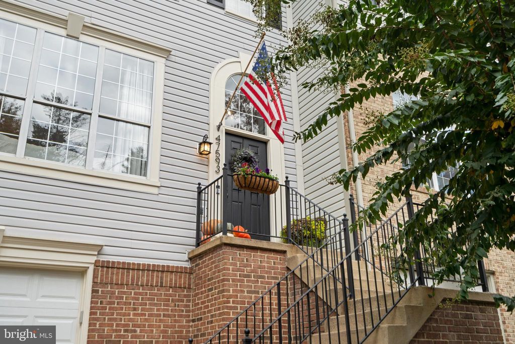 Photo of 47593 Sandbank Square, STERLING, VA 20165 (MLS # VALO2110046)