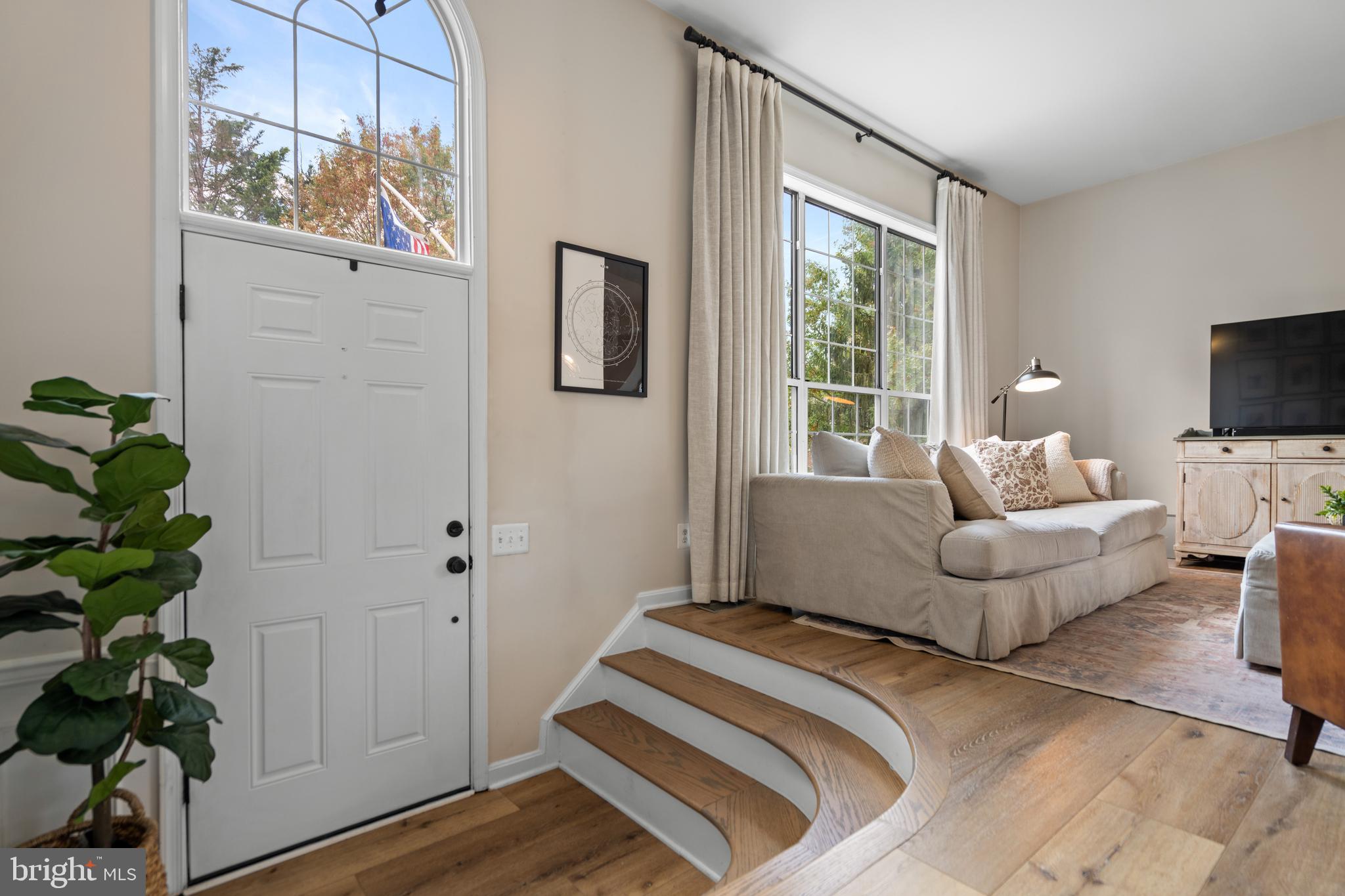 47593 SANDBANK SQUARE