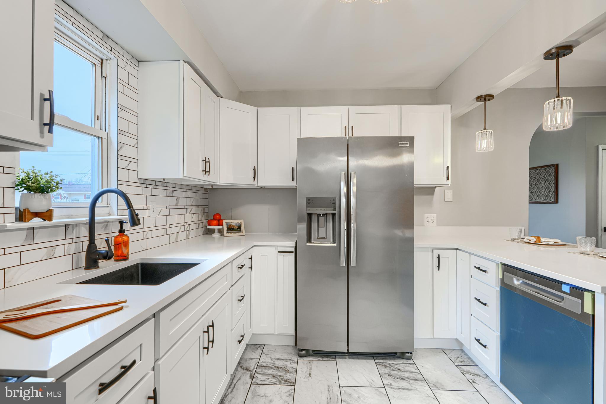 PERRY HALL - Residential