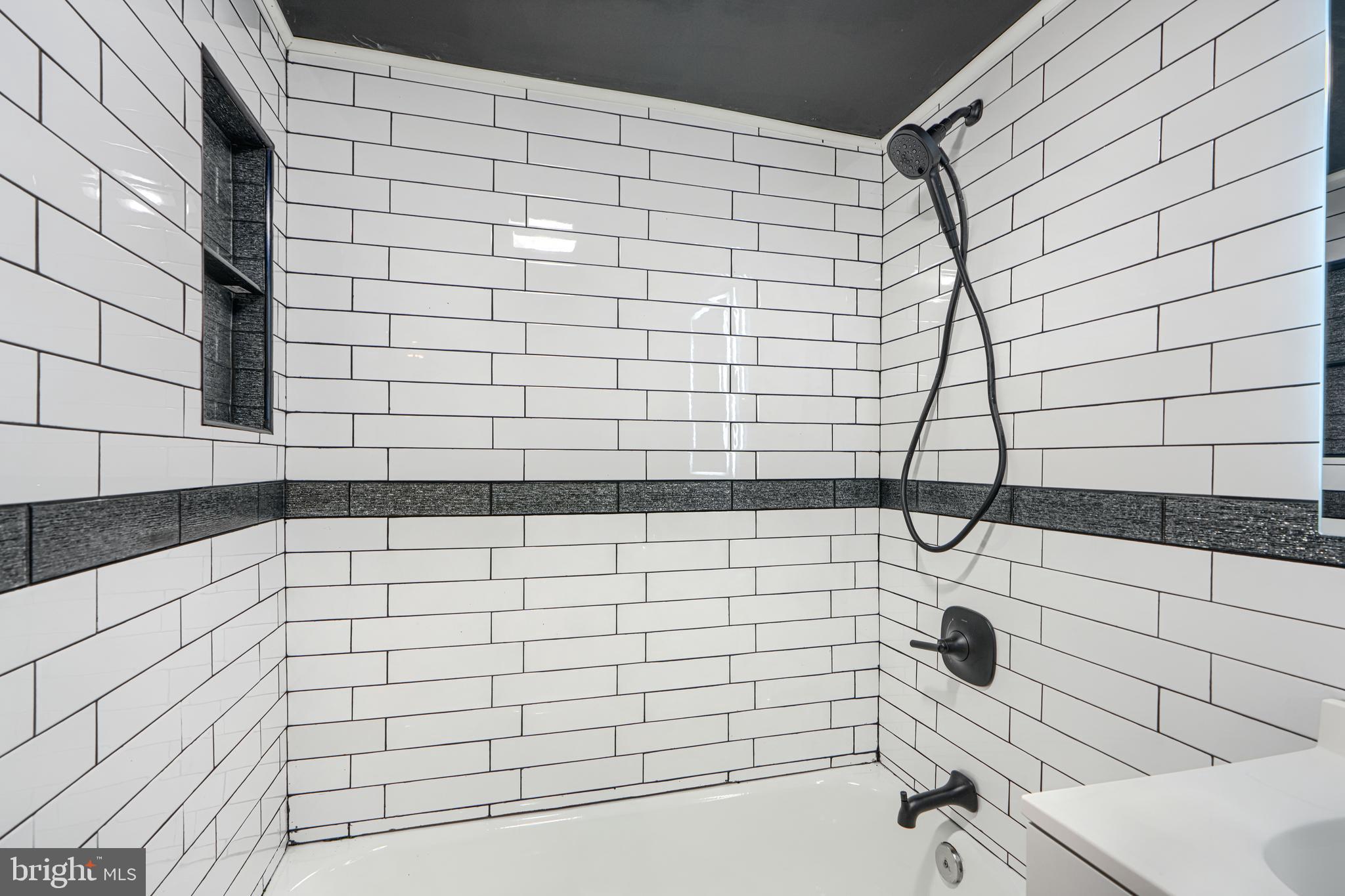 PERRY HALL - Residential