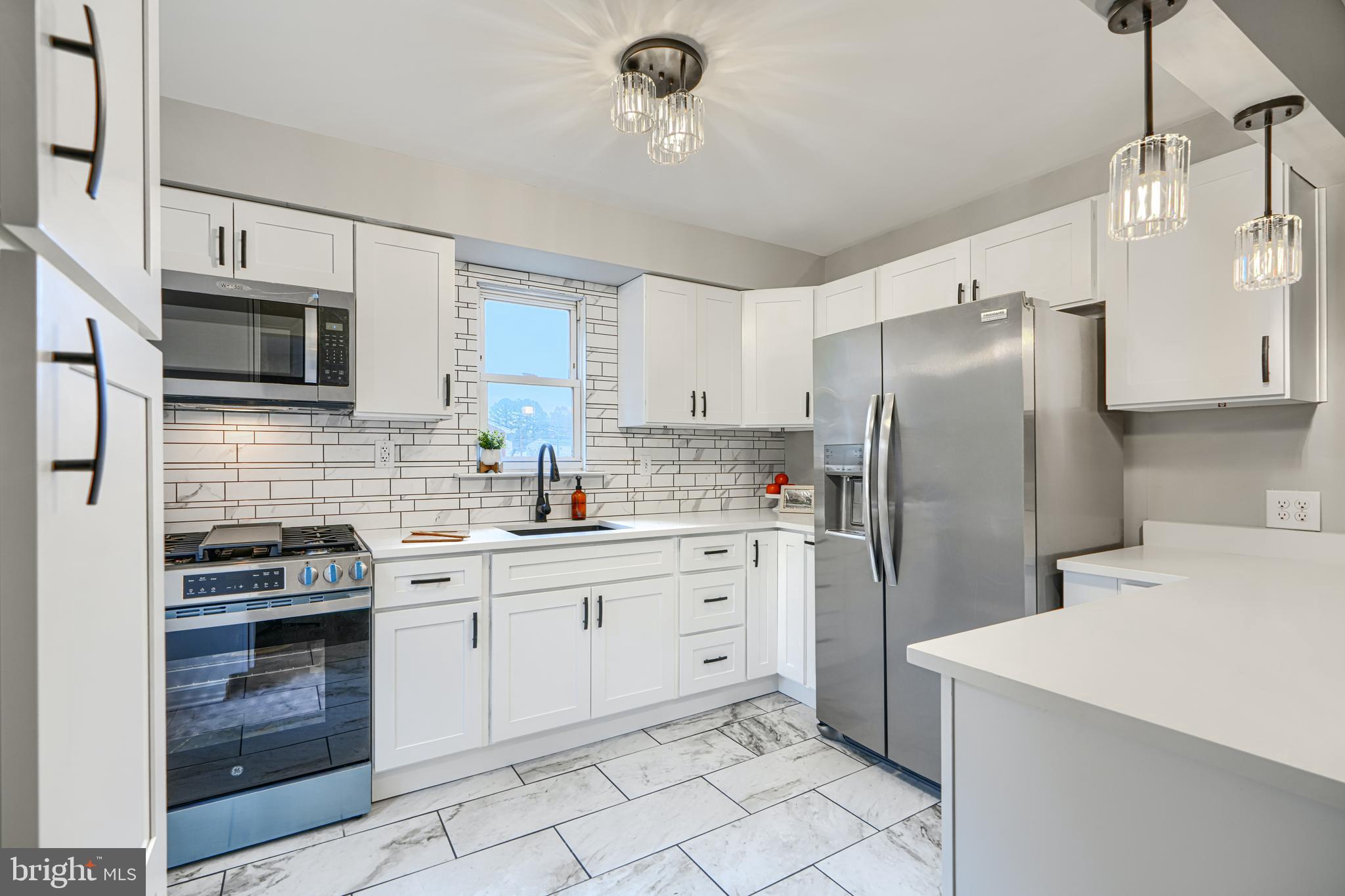 PERRY HALL - Residential