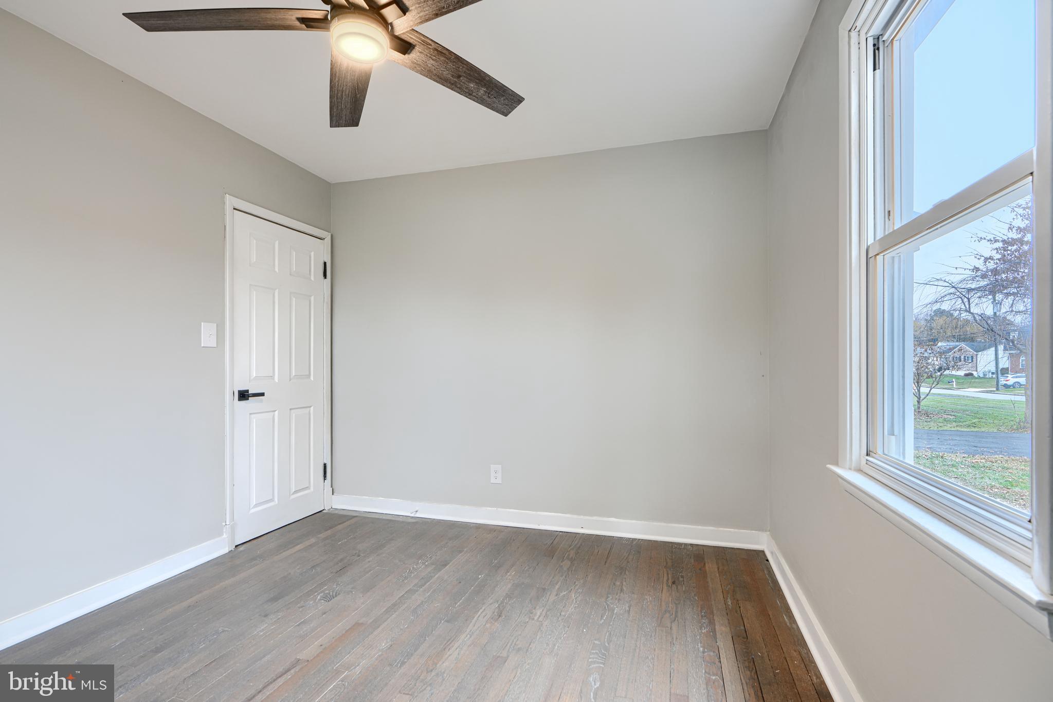 PERRY HALL - Residential