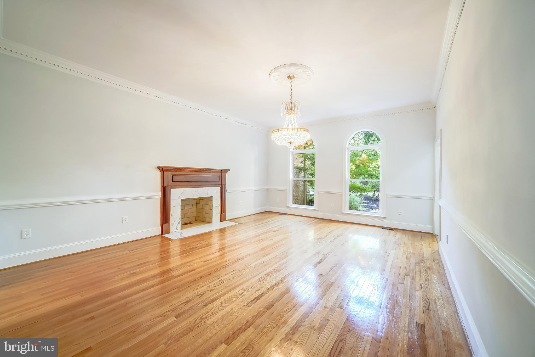 D EVEREUX WEST - Residential