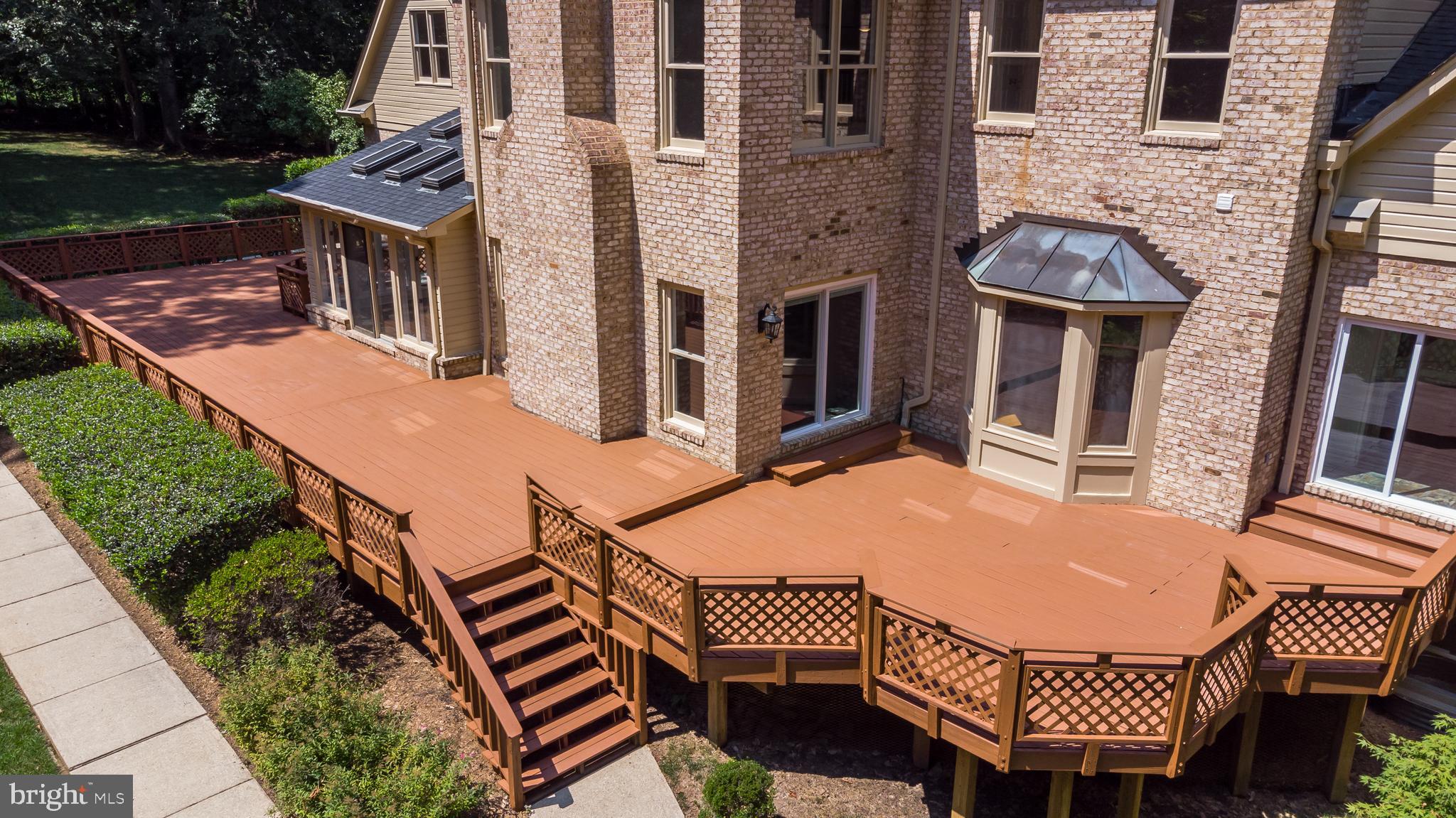 D EVEREUX WEST - Residential