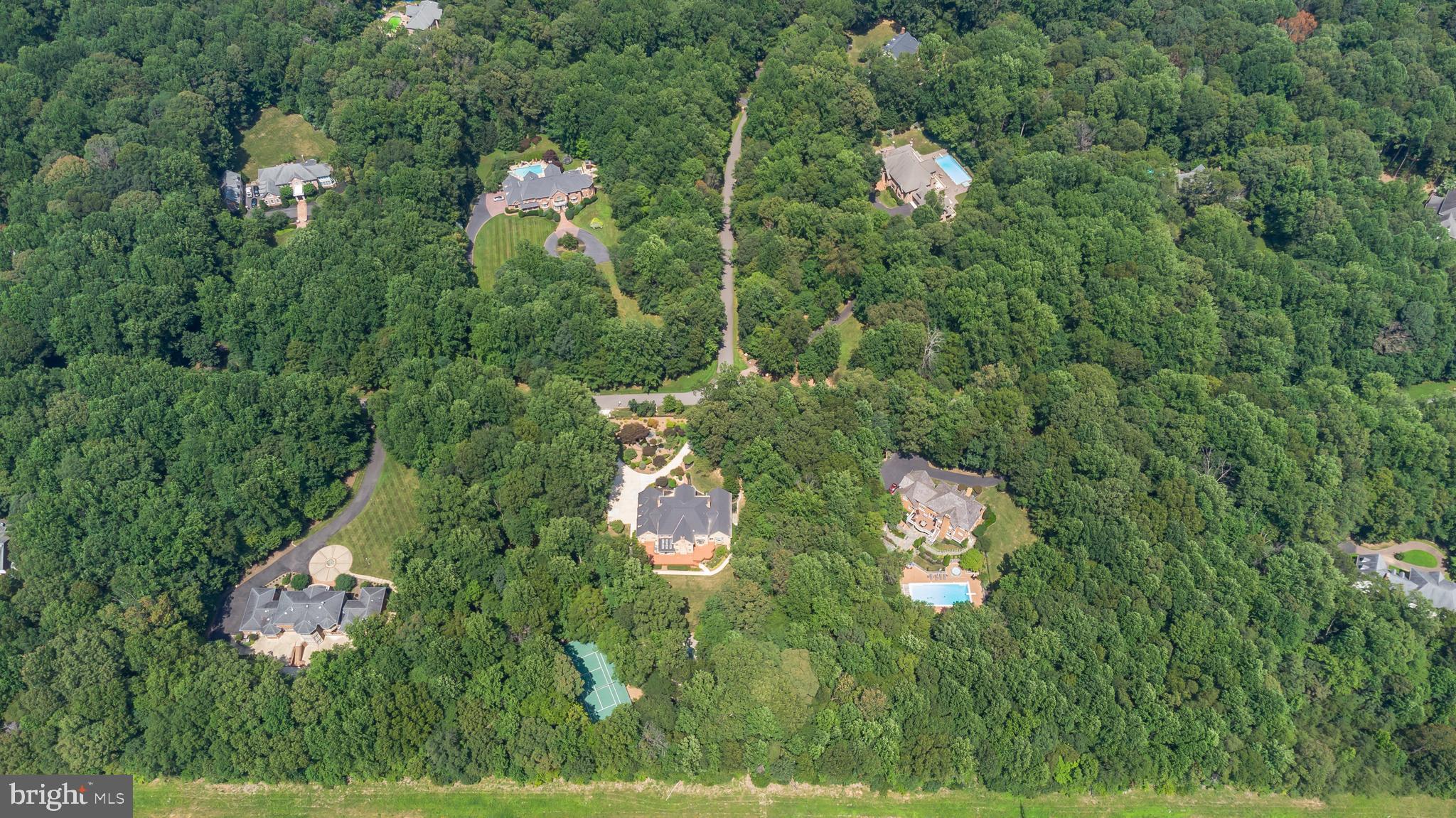 D EVEREUX WEST - Residential