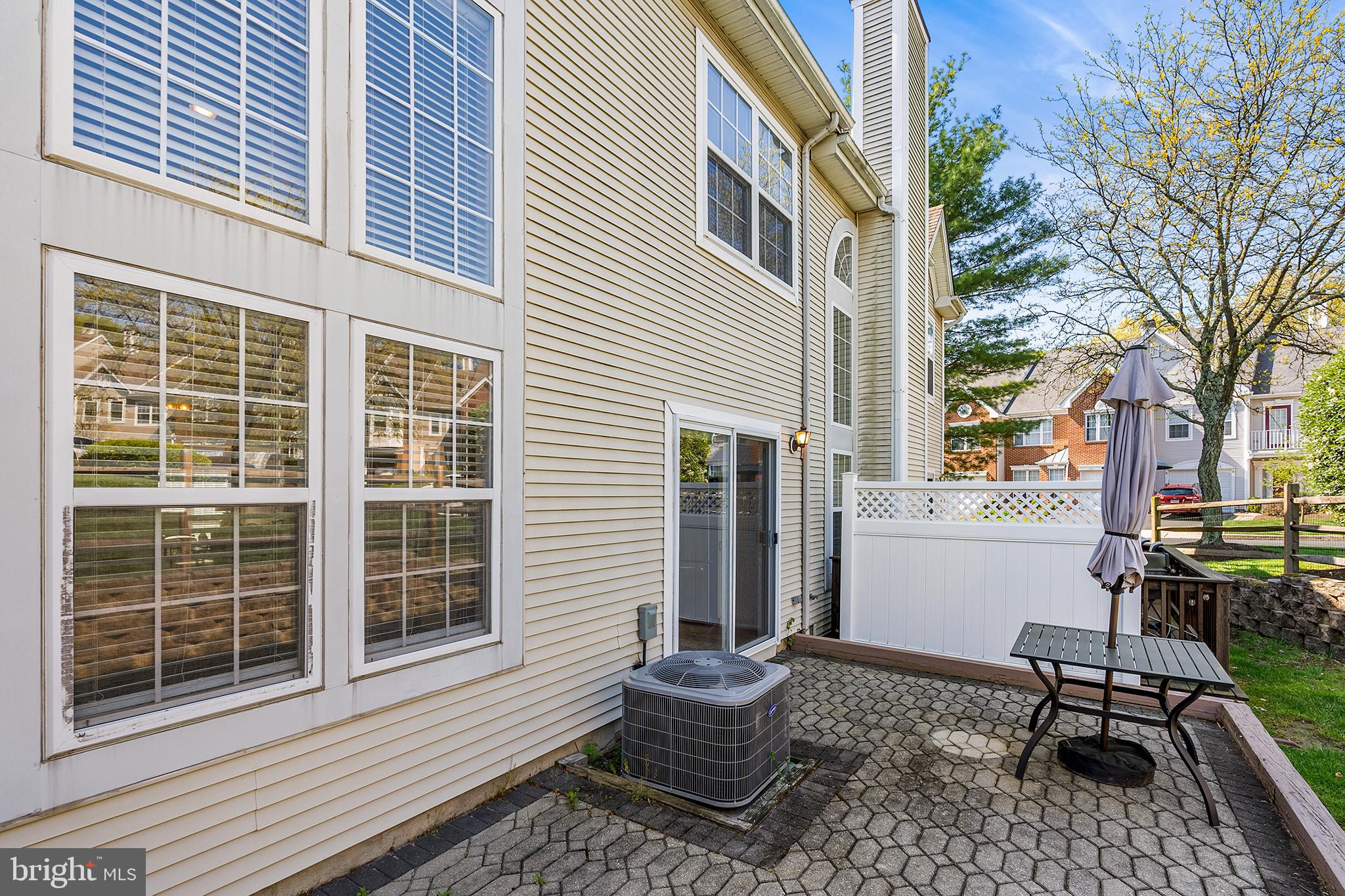 WINNERS CIRCLE - Residential