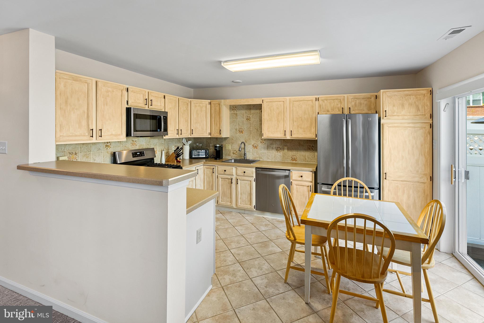 WINNERS CIRCLE - Residential