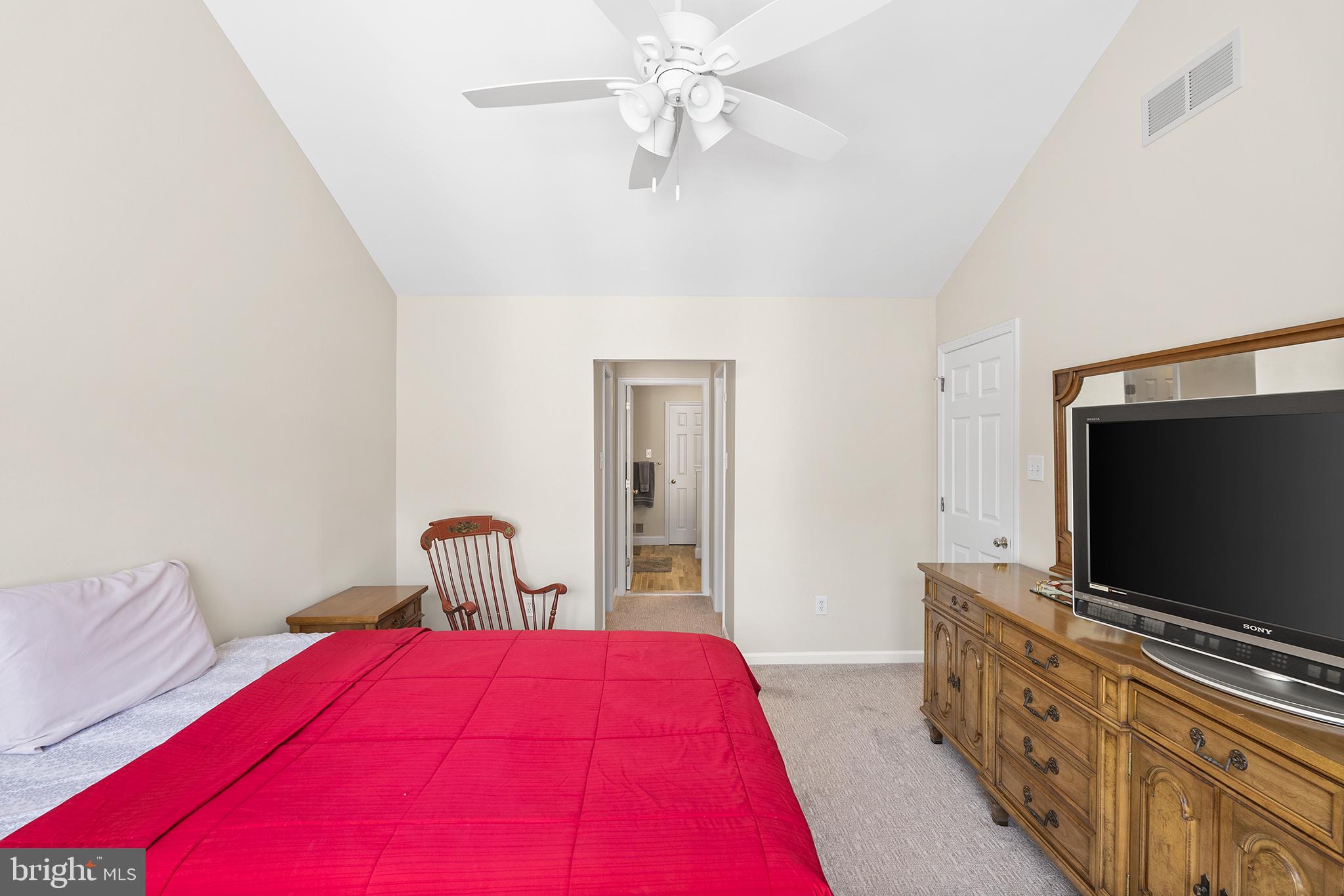 WINNERS CIRCLE - Residential