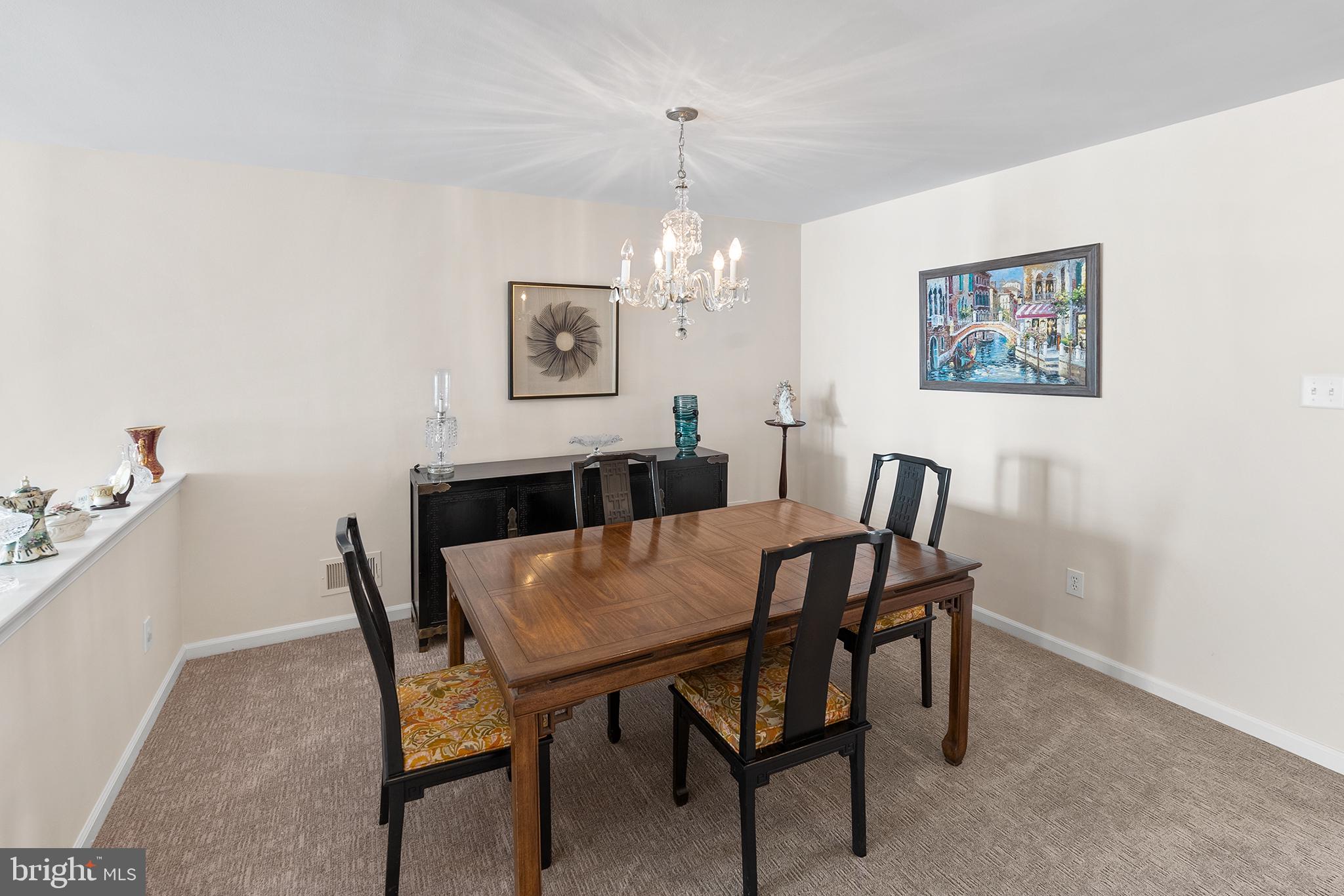 WINNERS CIRCLE - Residential