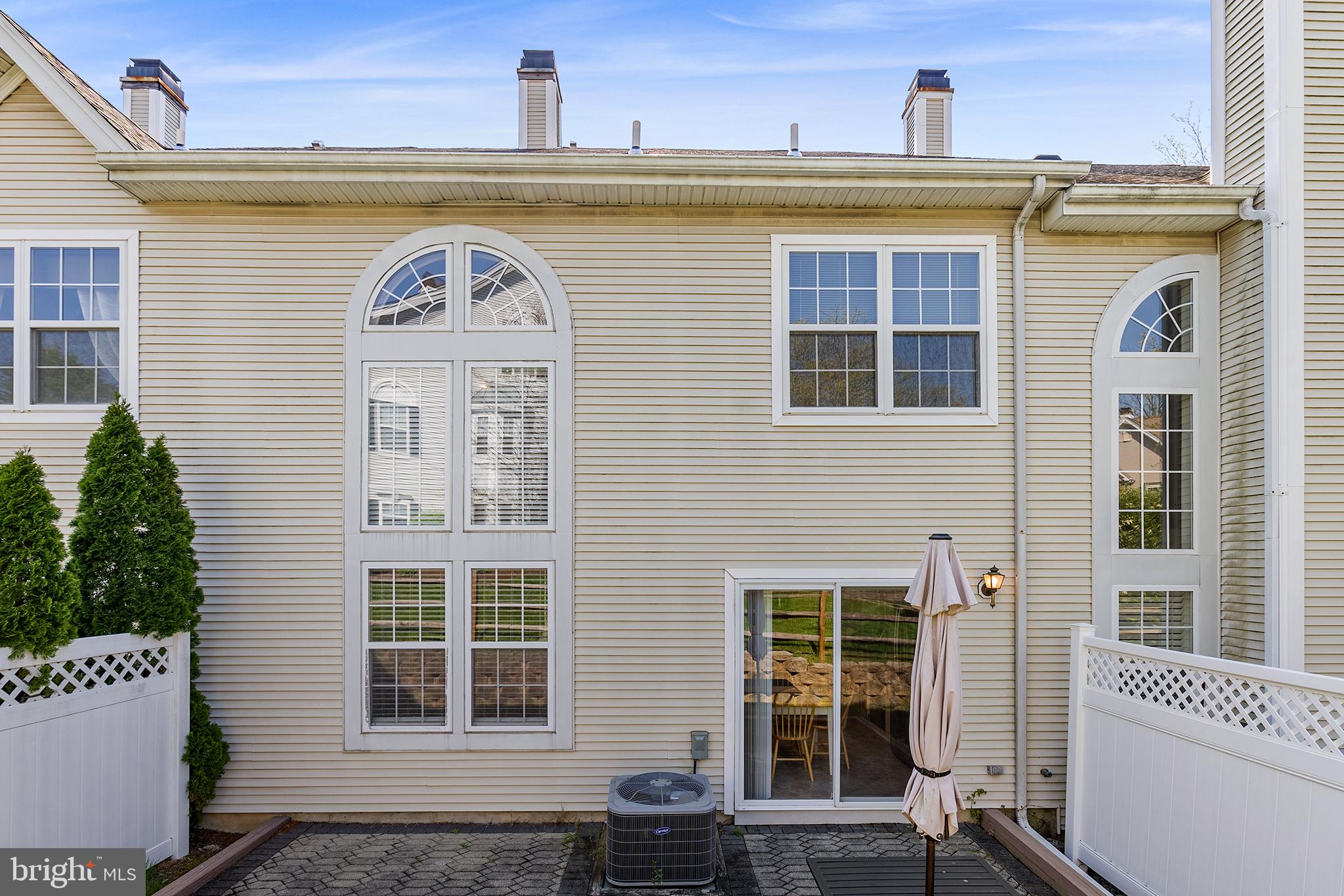 WINNERS CIRCLE - Residential