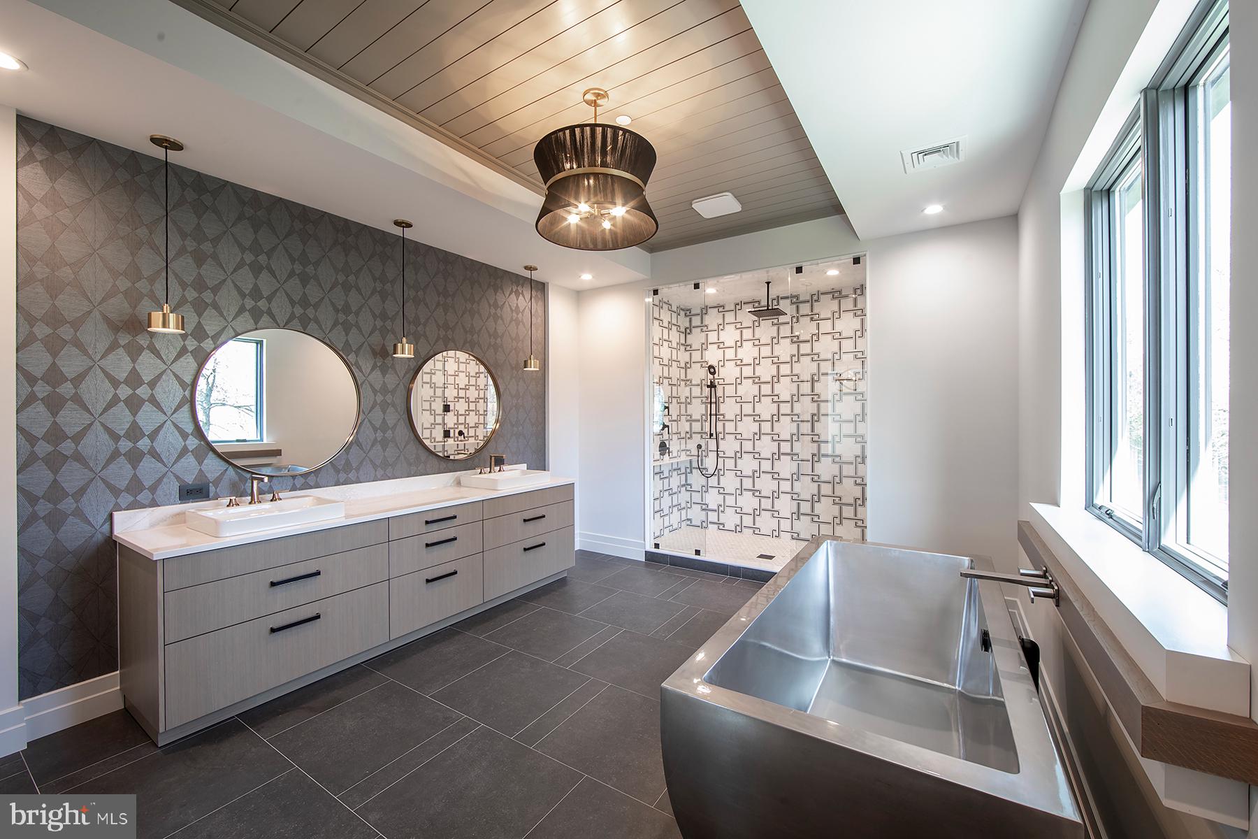 WAYNEFIELD - Residential