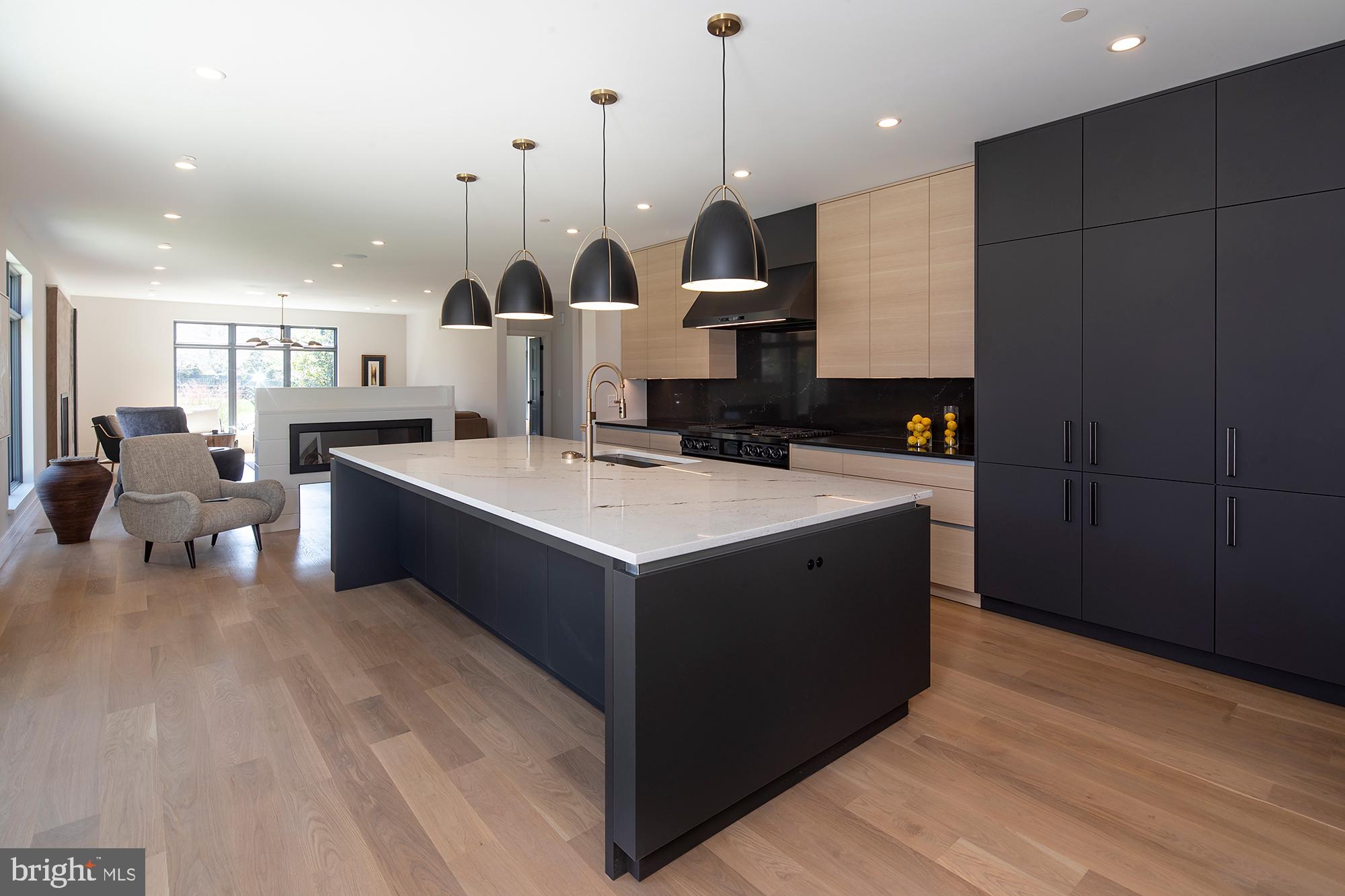 WAYNEFIELD - Residential