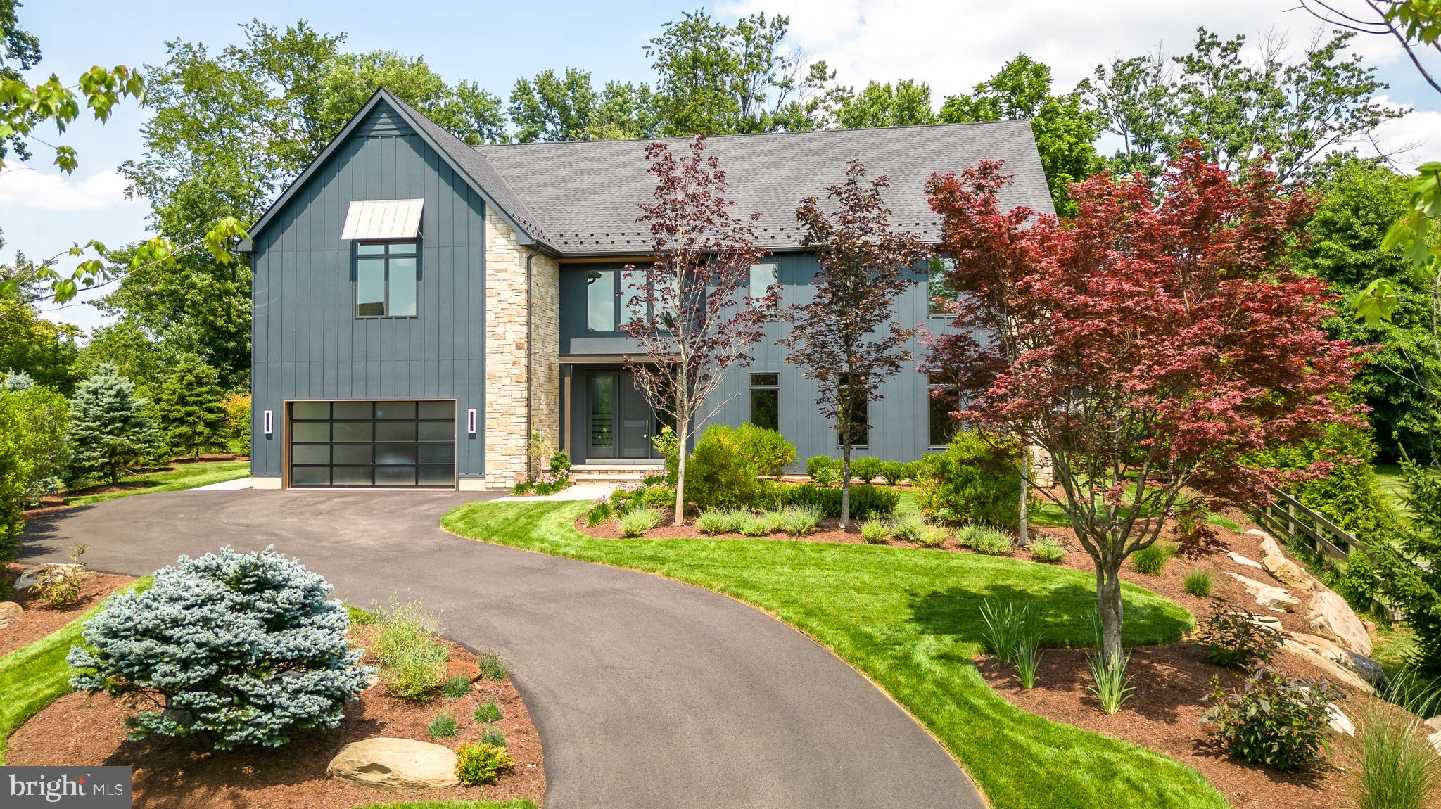 WAYNEFIELD - Residential