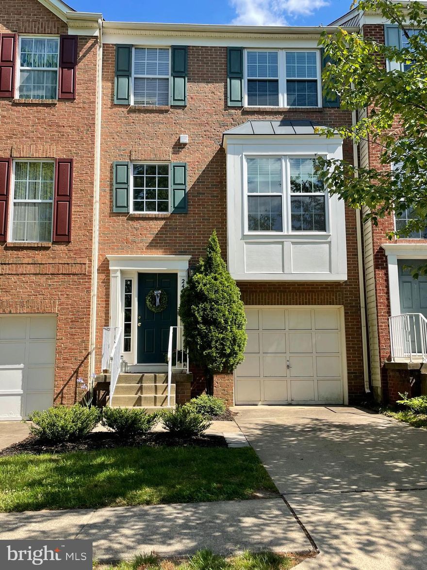 Beautiful Townhome at McNair Farms Community with lots of natural light. Enter at the main level  to a Spacious eat-in kitchen, Dining Room, Family Room, Powder Room and Living Room. The upper level has 2 guest bedrooms, a hall full bath, and step up to the owners suite with owners bath and walk-in closet. The lower level offers a large recreation room or home office, laundry, and walks out to a spacious rear patio and fully fenced backyard!
This gem is located close to Village Center at Dulles  Shopping Center which includes Home Goods, McD's, Stone's Cove Kit Bar, Bank, Grocery, ETC! Easy access to Fairfax County Parkway, Toll Rd 267and US28. Community with amenities including Playground, Swimming Pool, Basketball Court Etc. We check credit, income, employment and rental history and take all four into consideration.