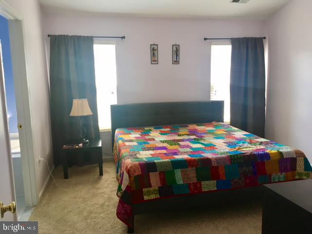 MCNAIR FARMS LANDBAY - Residential Lease