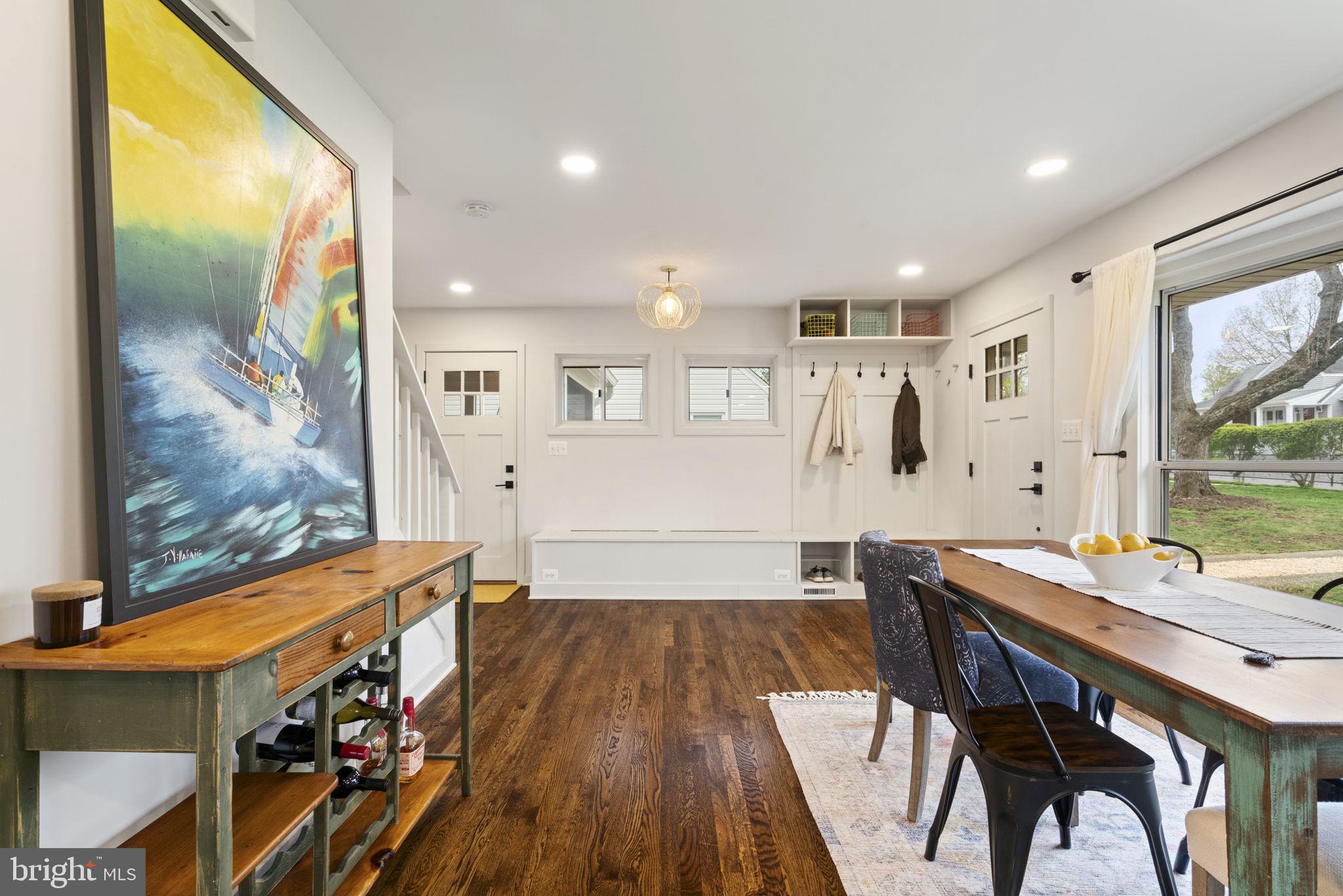 BUCKNELL MANOR - Residential