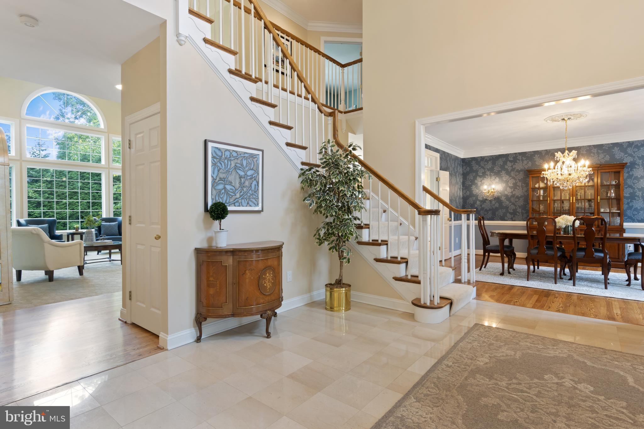 TREYBURN - Residential