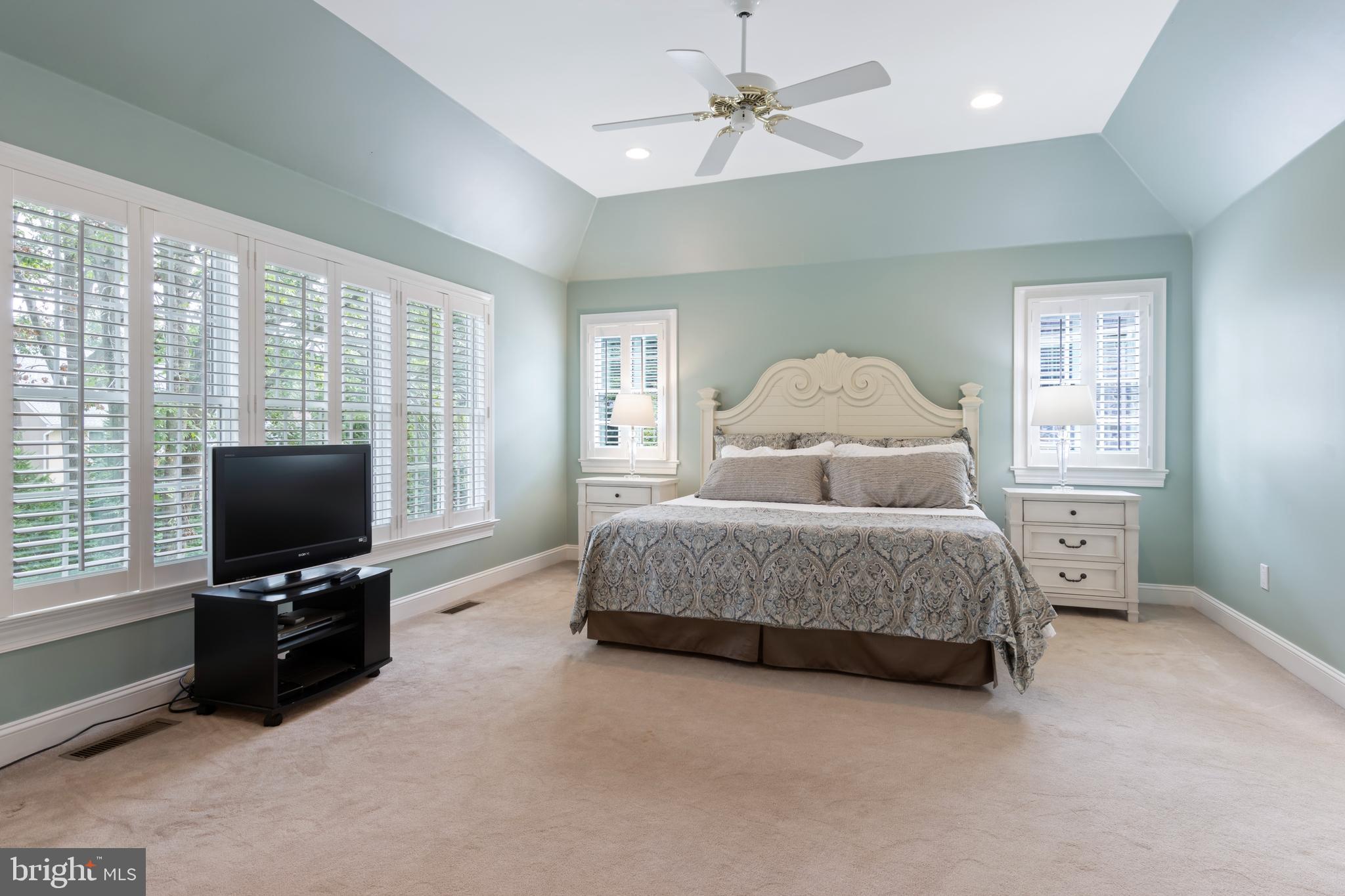 TREYBURN - Residential