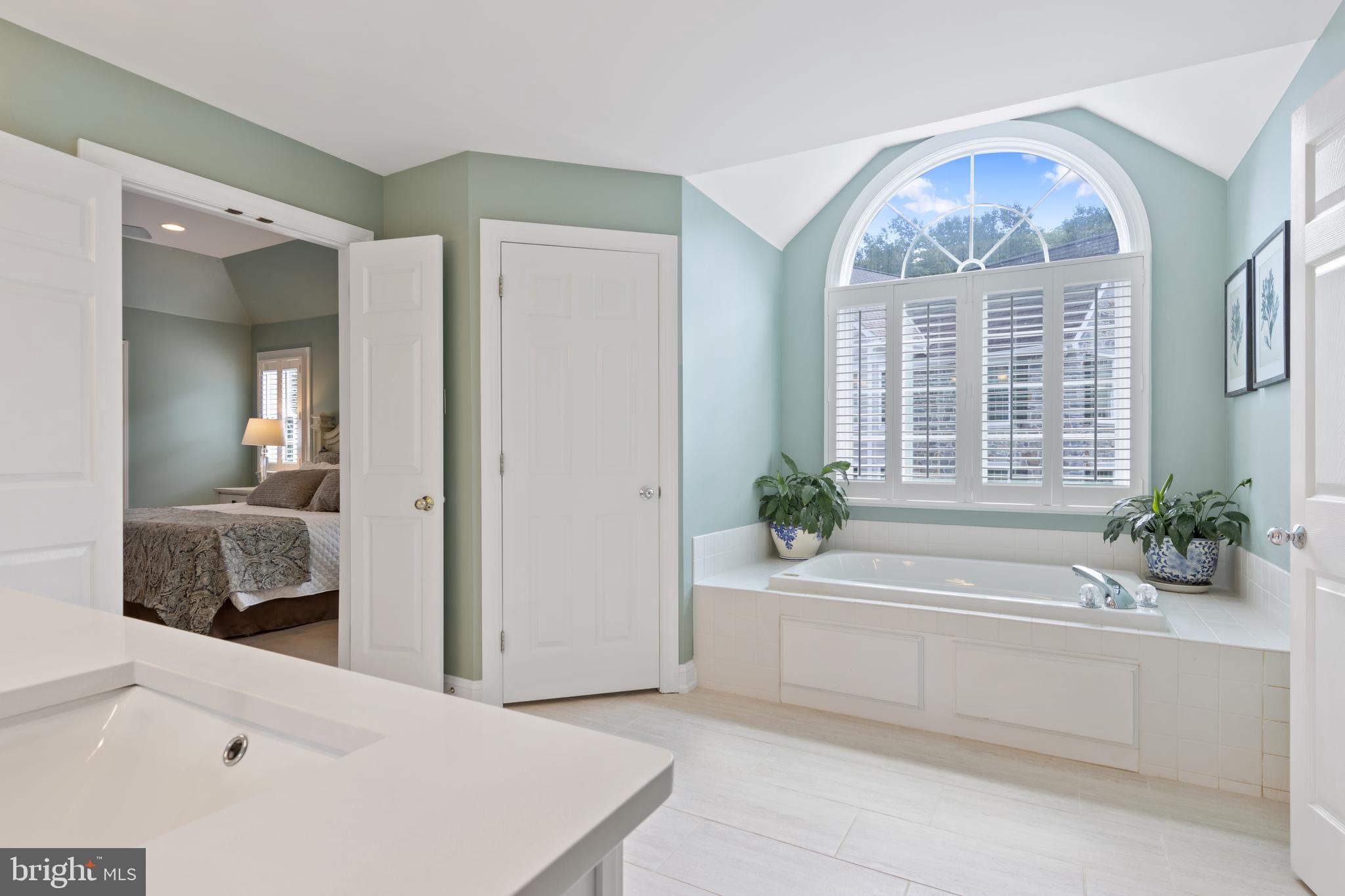 TREYBURN - Residential