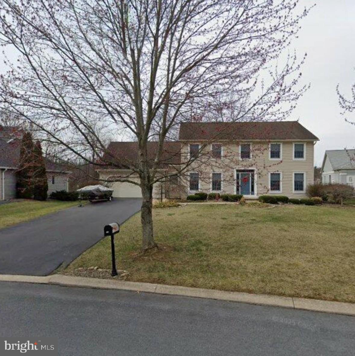 GREENLEAF MANOR - Residential