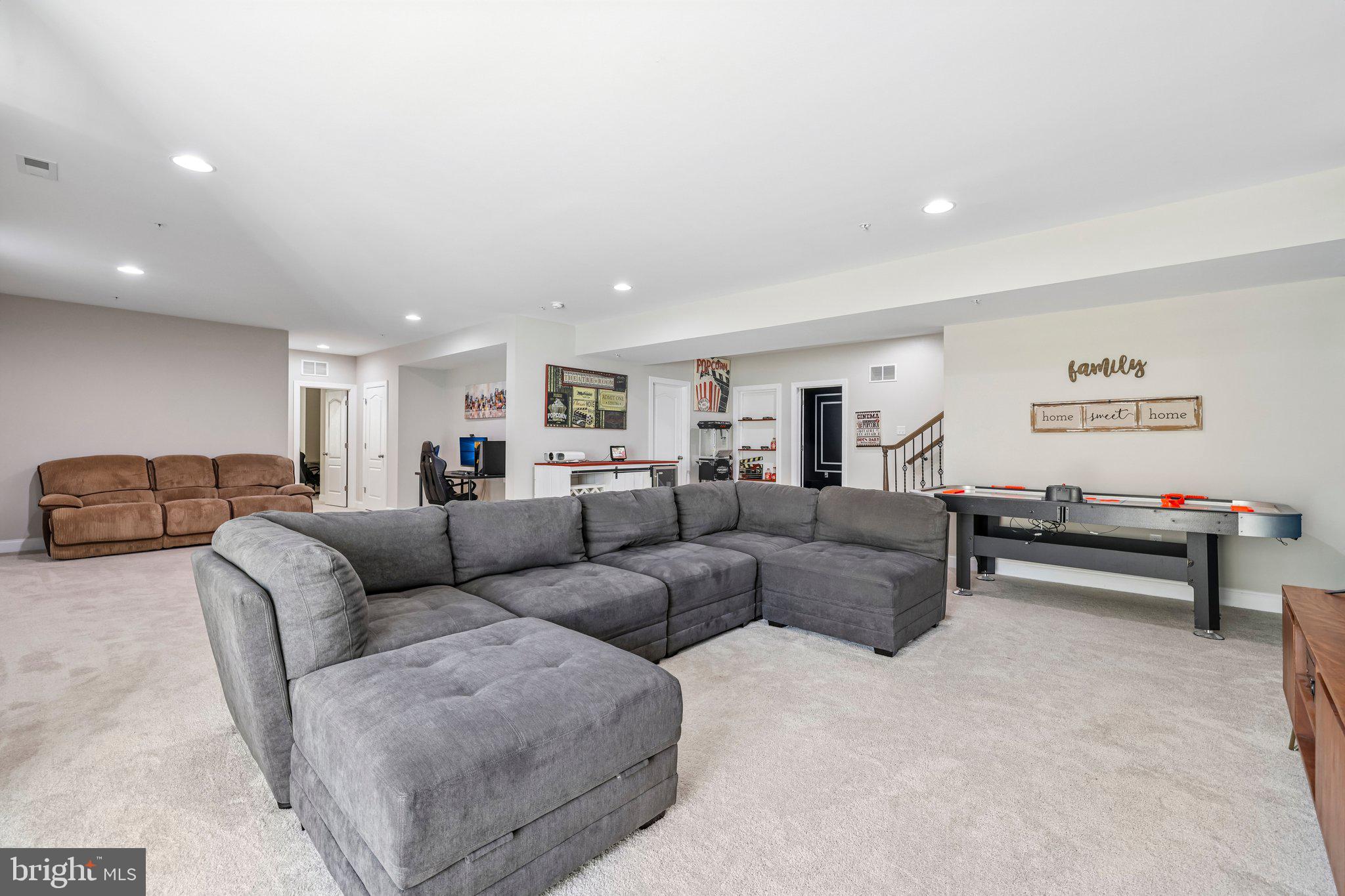 GREENLEIGH AT CROSSROADS - Residential