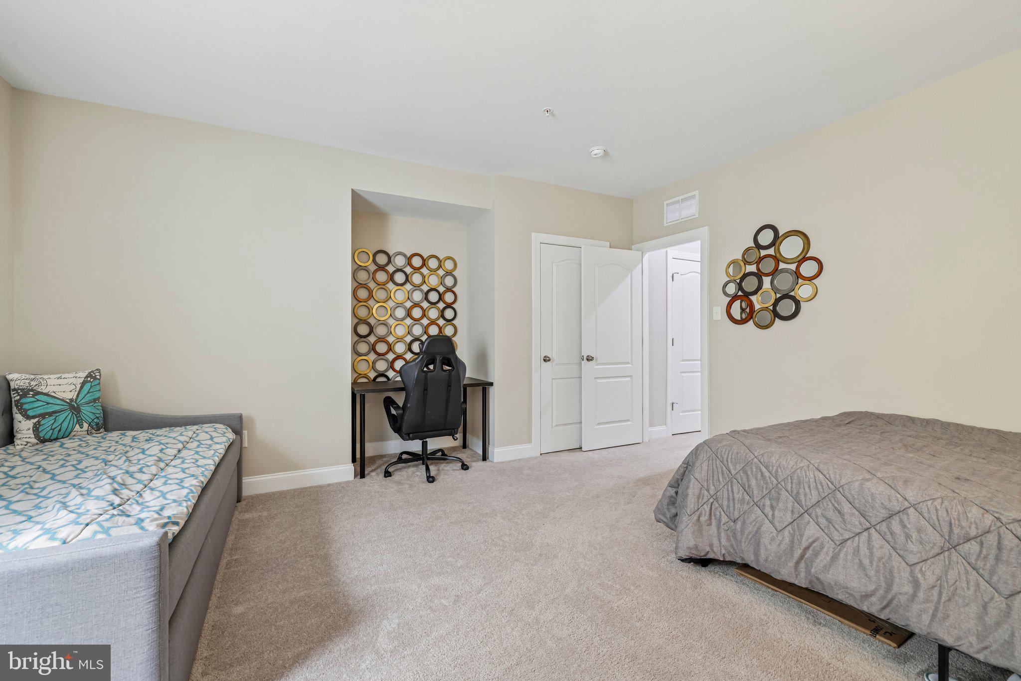 GREENLEIGH AT CROSSROADS - Residential
