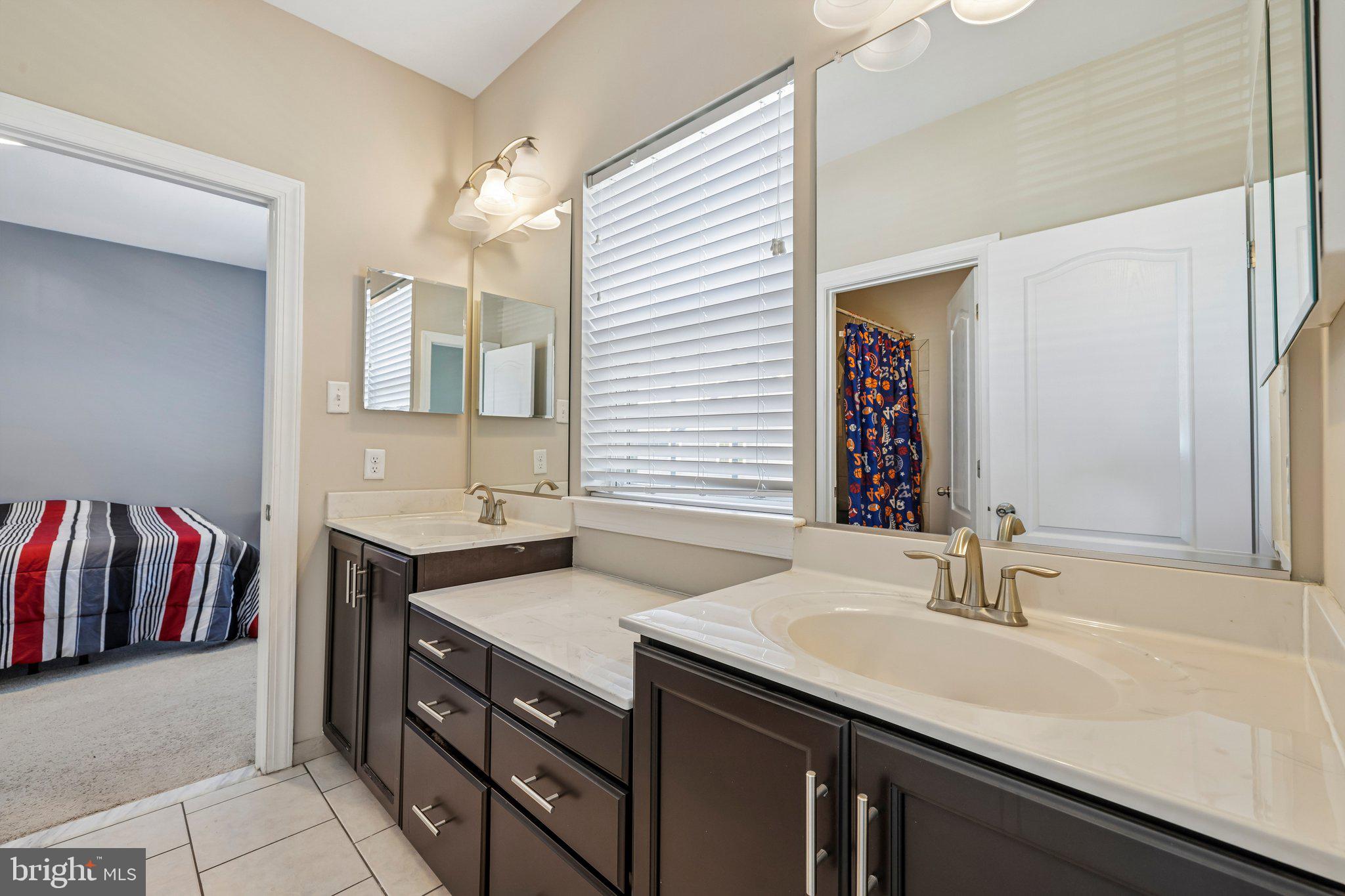 GREENLEIGH AT CROSSROADS - Residential