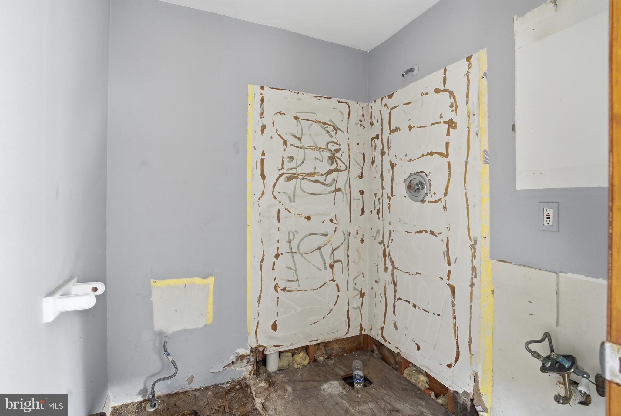 BRISTOL - Residential