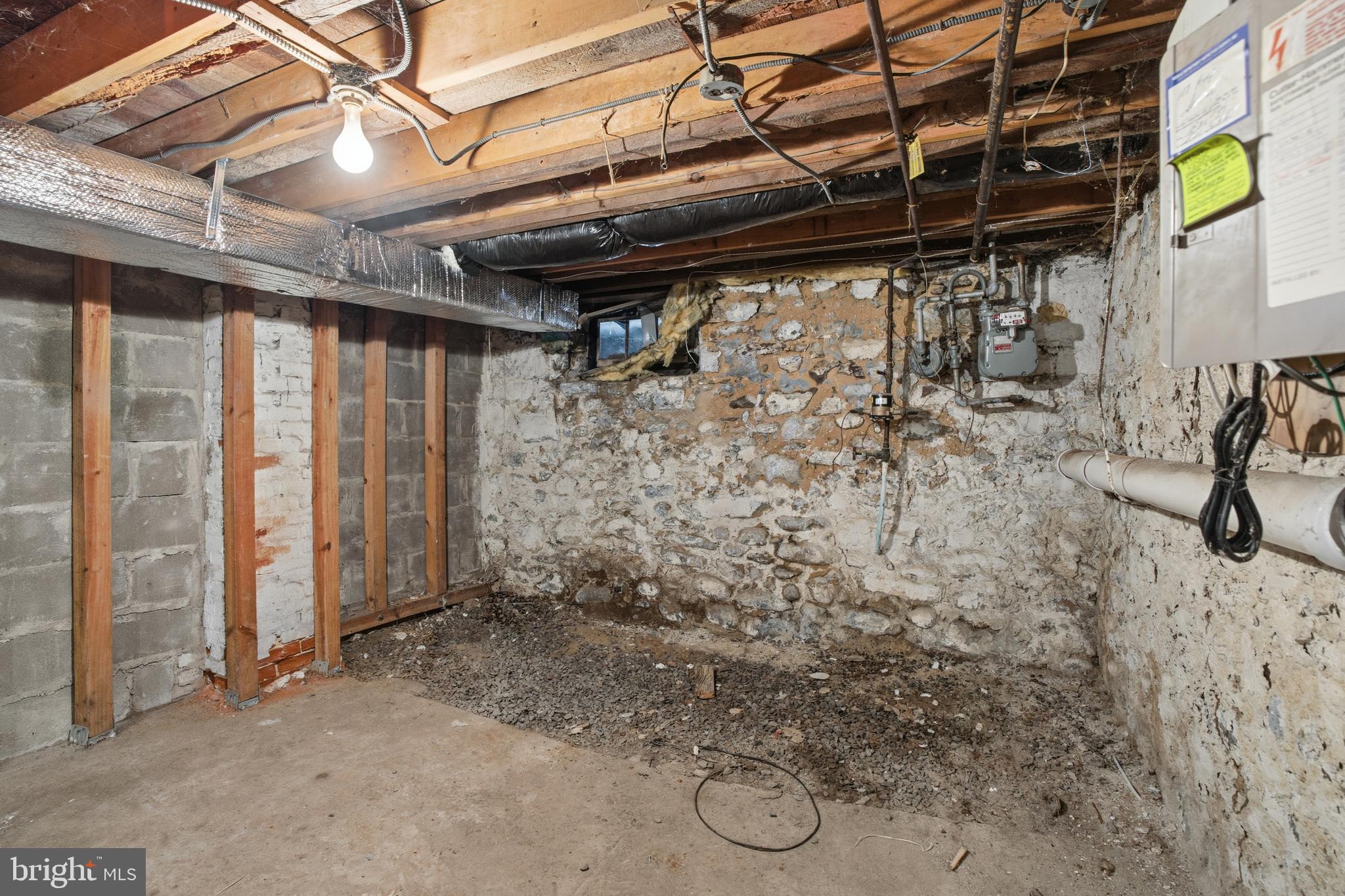 BRISTOL - Residential