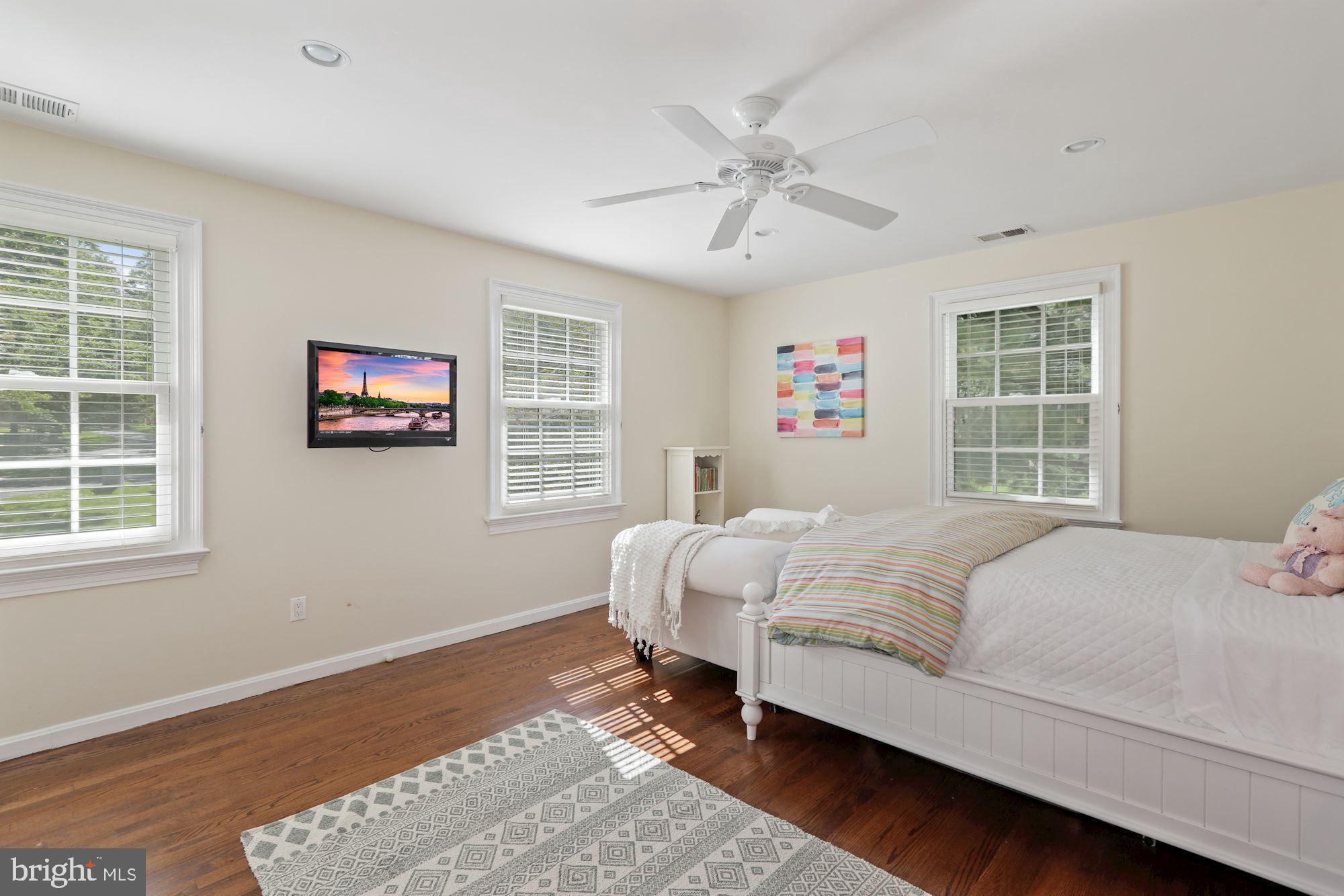 GREAT FALLS ESTATES - Residential