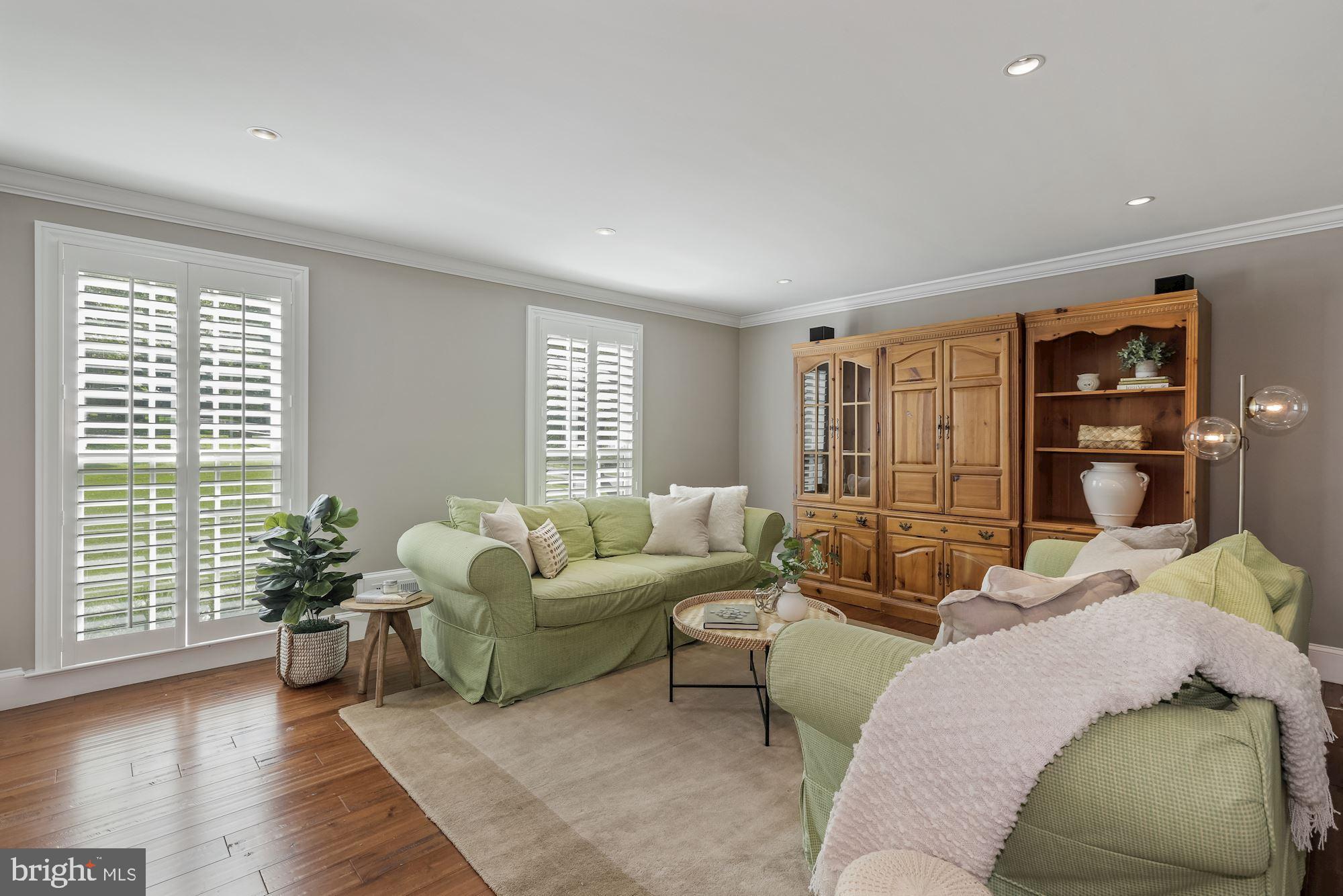 GREAT FALLS ESTATES - Residential