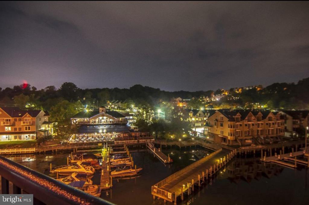 OCCOQUAN POINTE CONDO - Residential