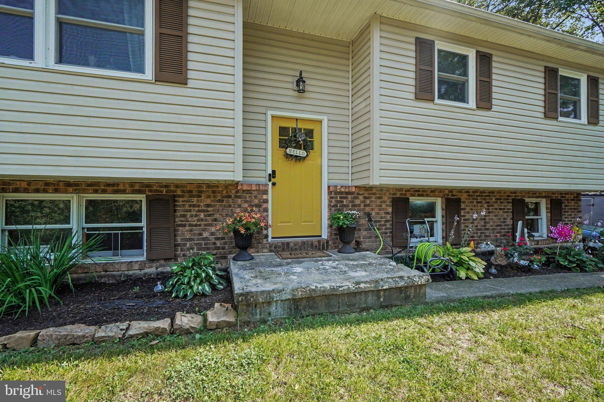 783 CLOUSER HOLLOW ROAD