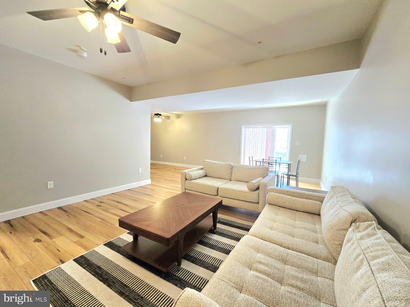 EMERALD HILLS ESTATES - Residential