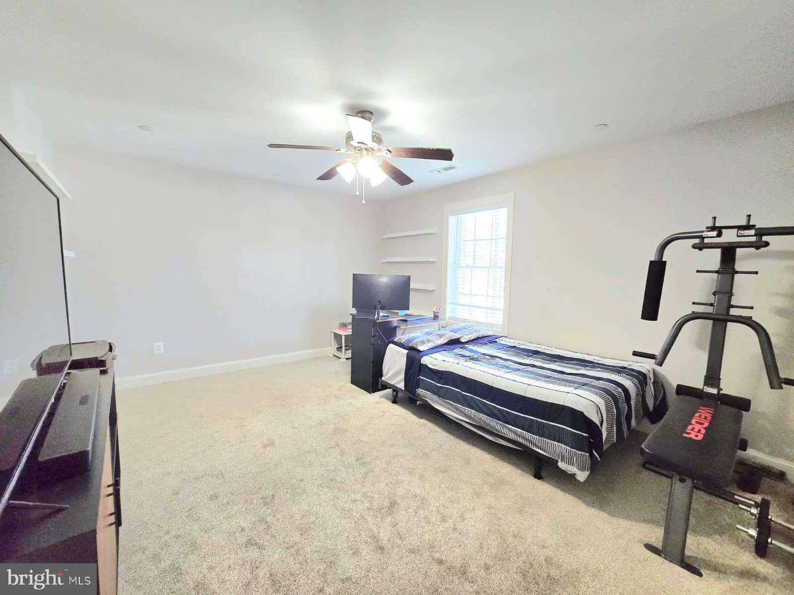 EMERALD HILLS ESTATES - Residential