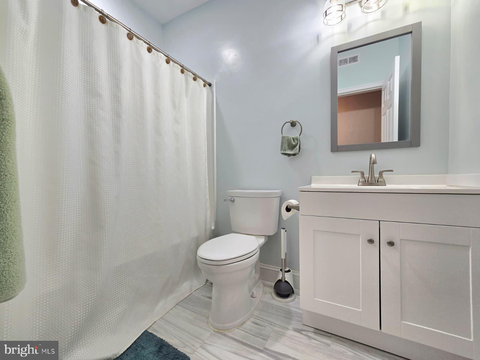 EMERALD HILLS ESTATES - Residential