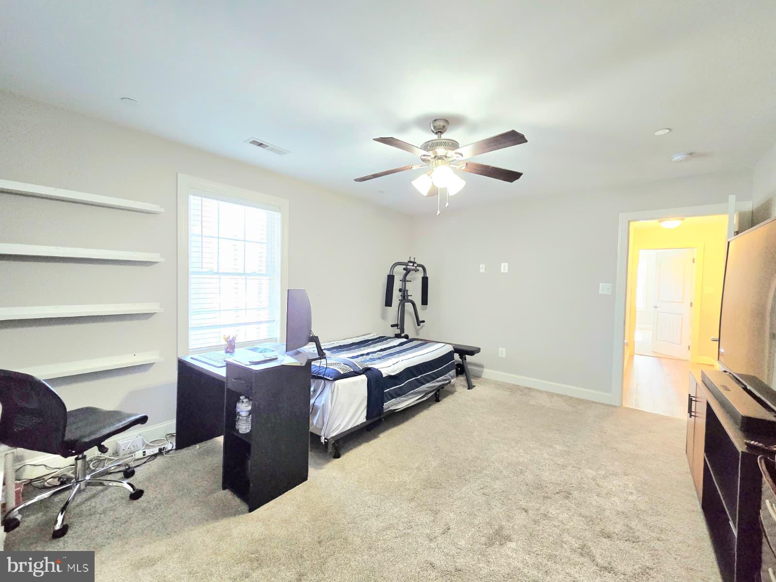 EMERALD HILLS ESTATES - Residential