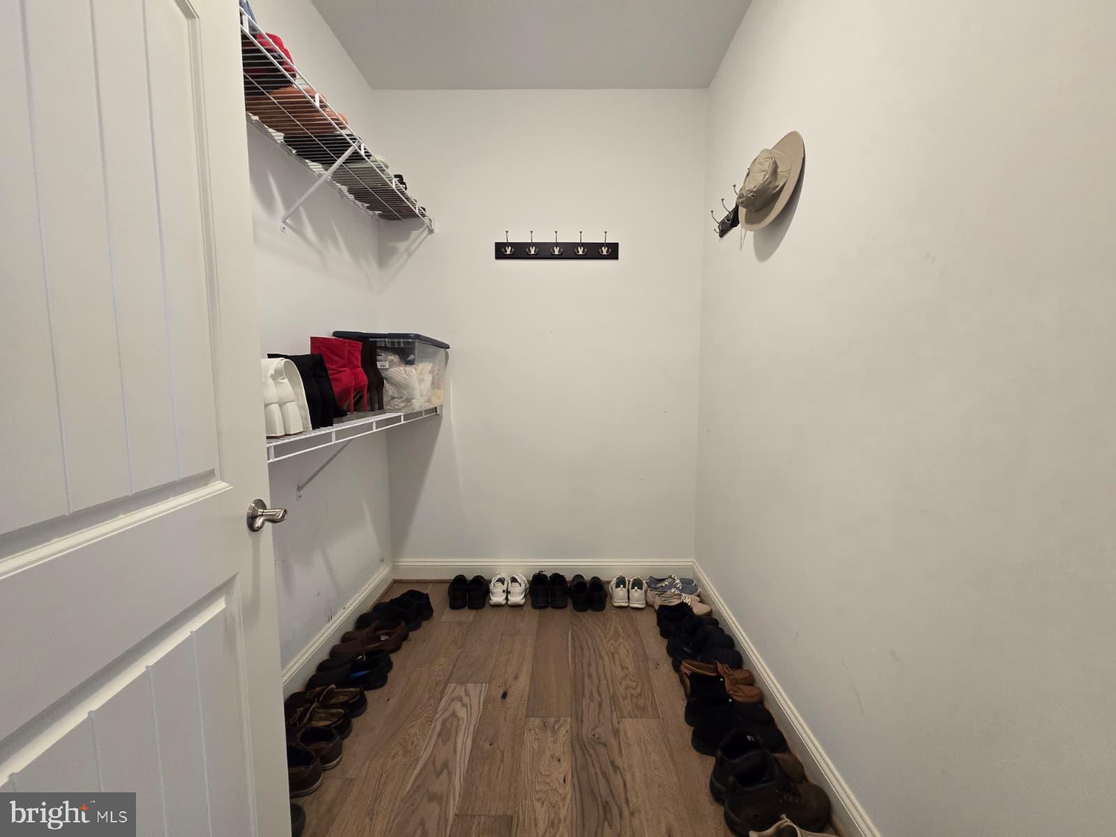 EMERALD HILLS ESTATES - Residential