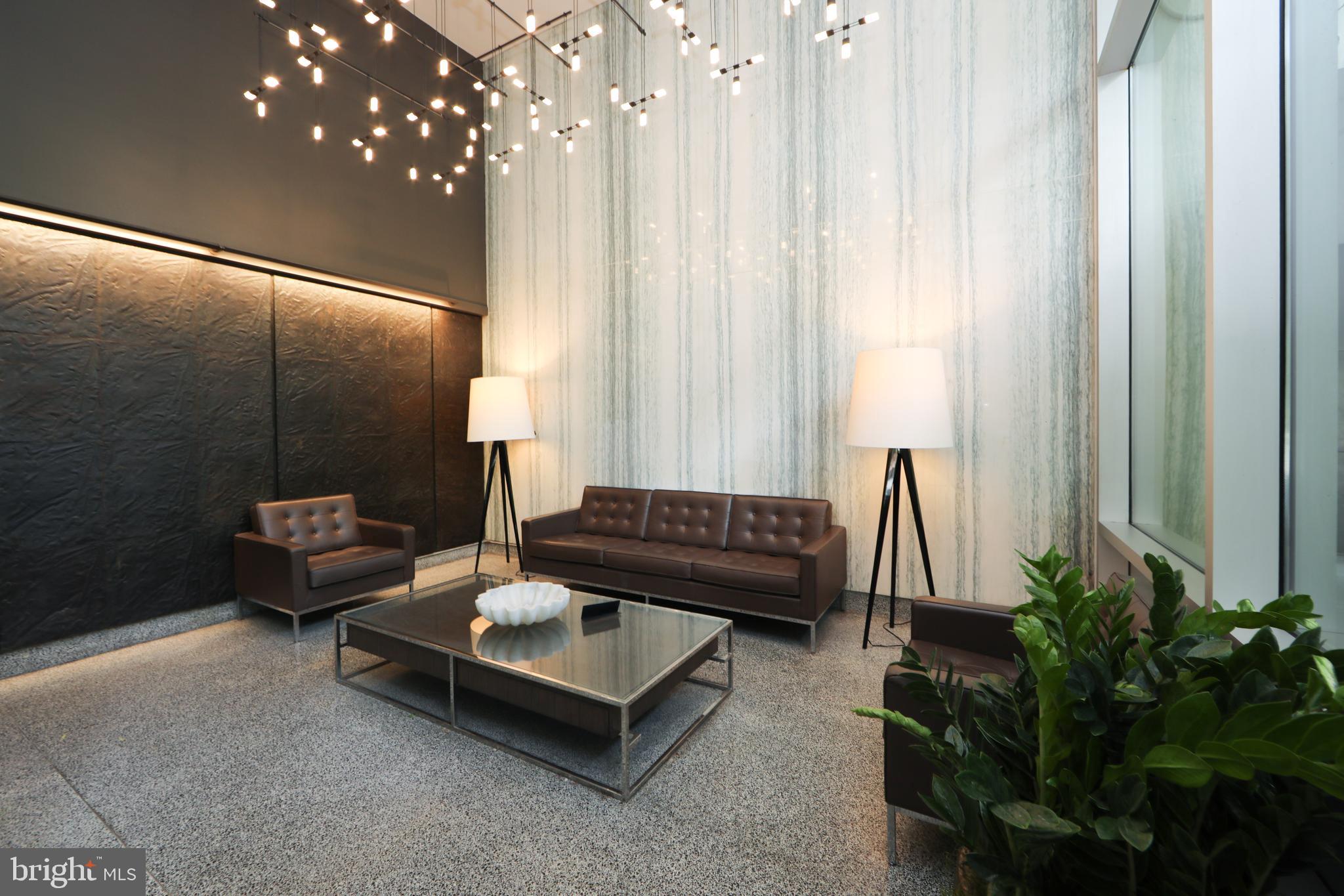 604 S WASHINGTON SQUARE 36 306