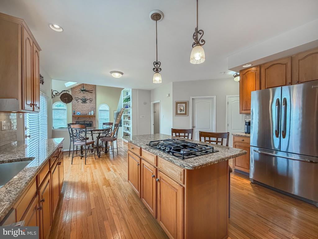 AFTON CHASE - Residential