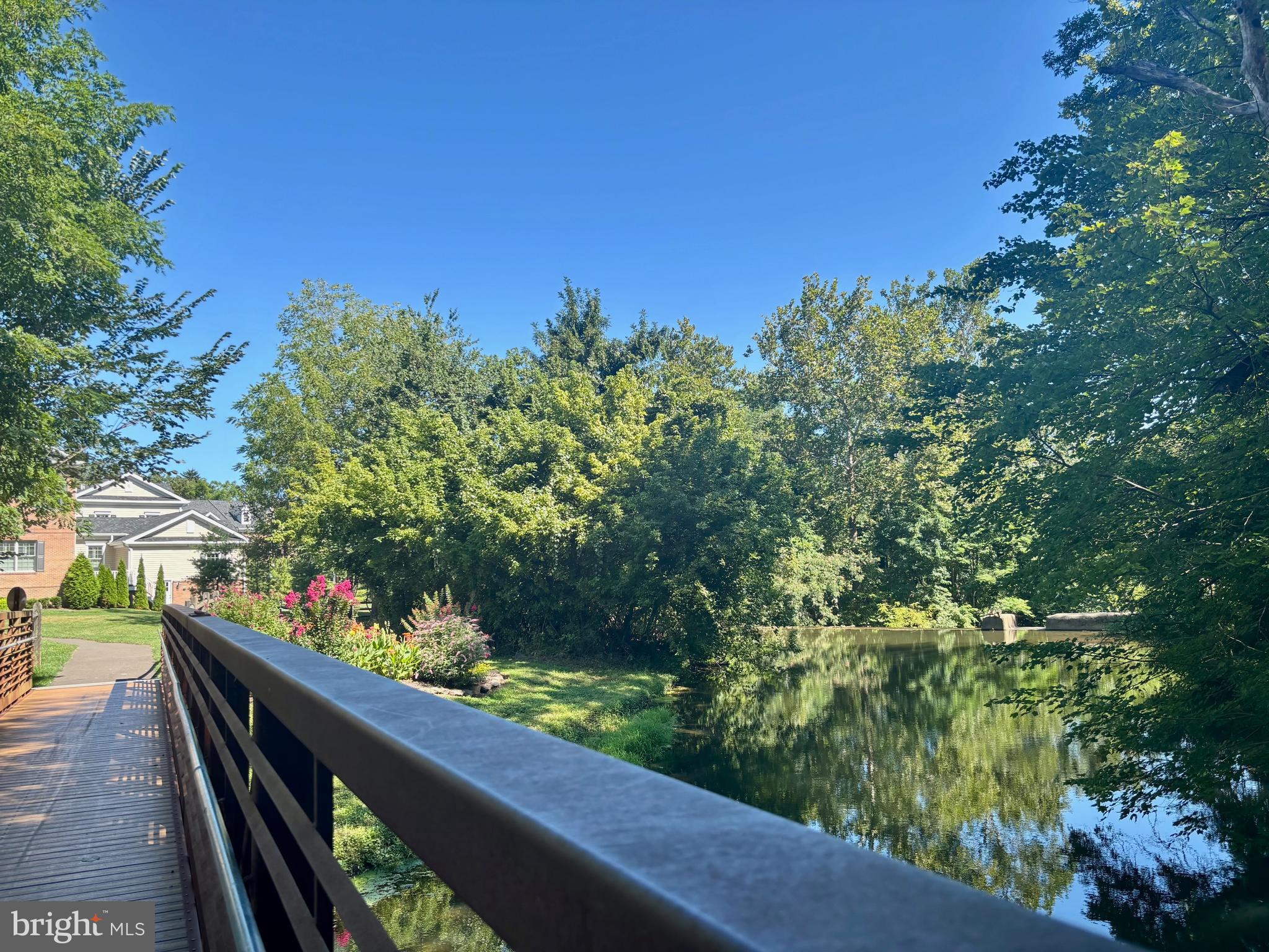 AFTON CHASE - Residential