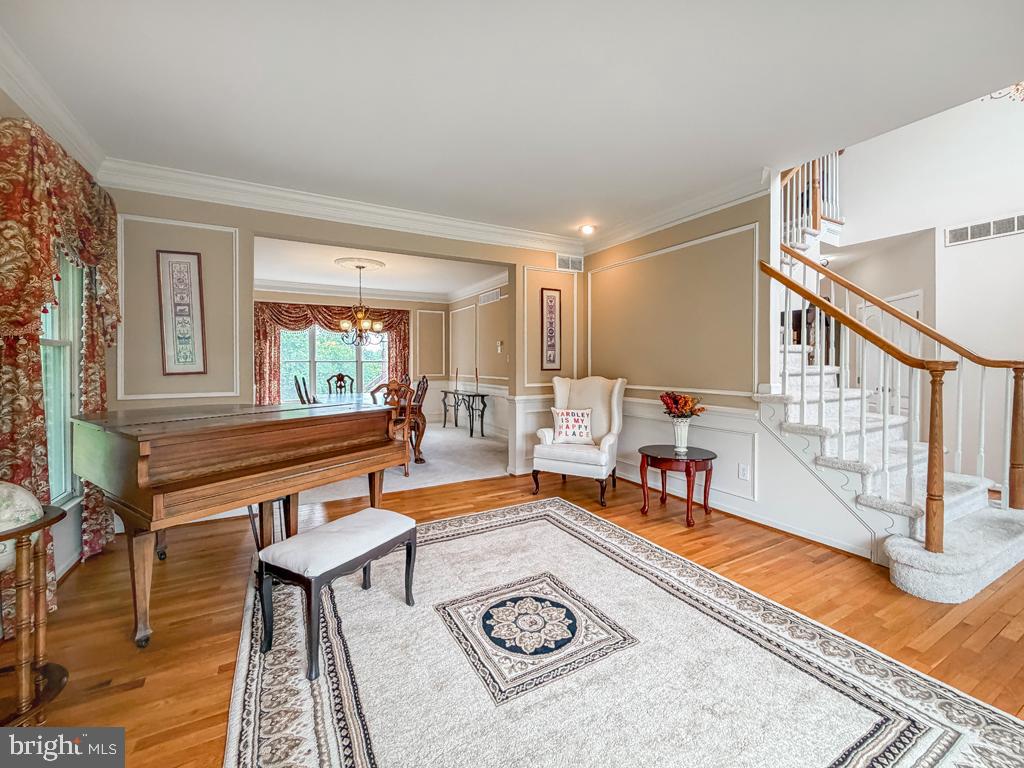 AFTON CHASE - Residential