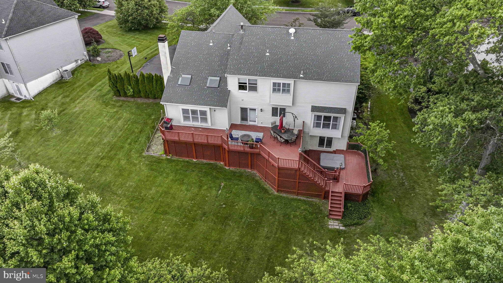 AFTON CHASE - Residential