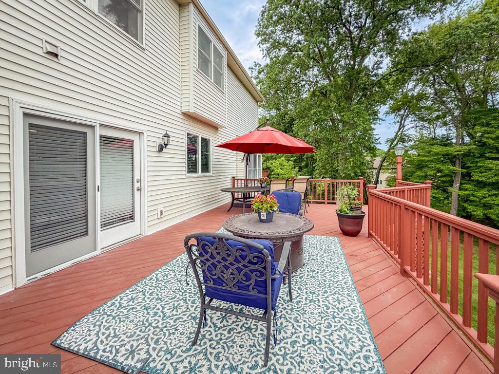 AFTON CHASE - Residential
